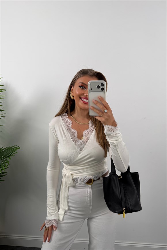 Zra Model Soft Touch Dantelli Kruvaze Basic Bluz Beyaz