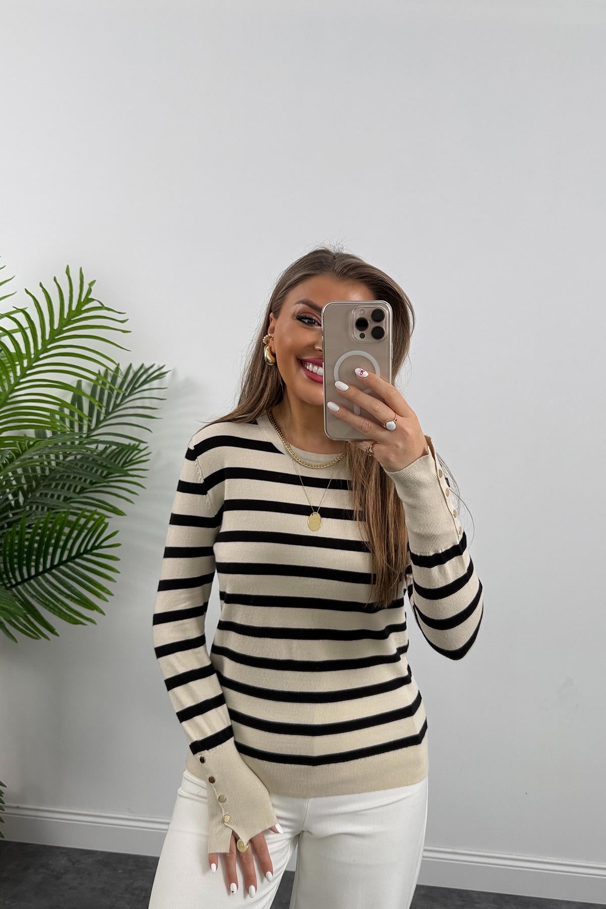 1. Sınıf Kalite Kaşmir Dokulu Kolu Gold Düğmeli İnce Marin Triko Taş