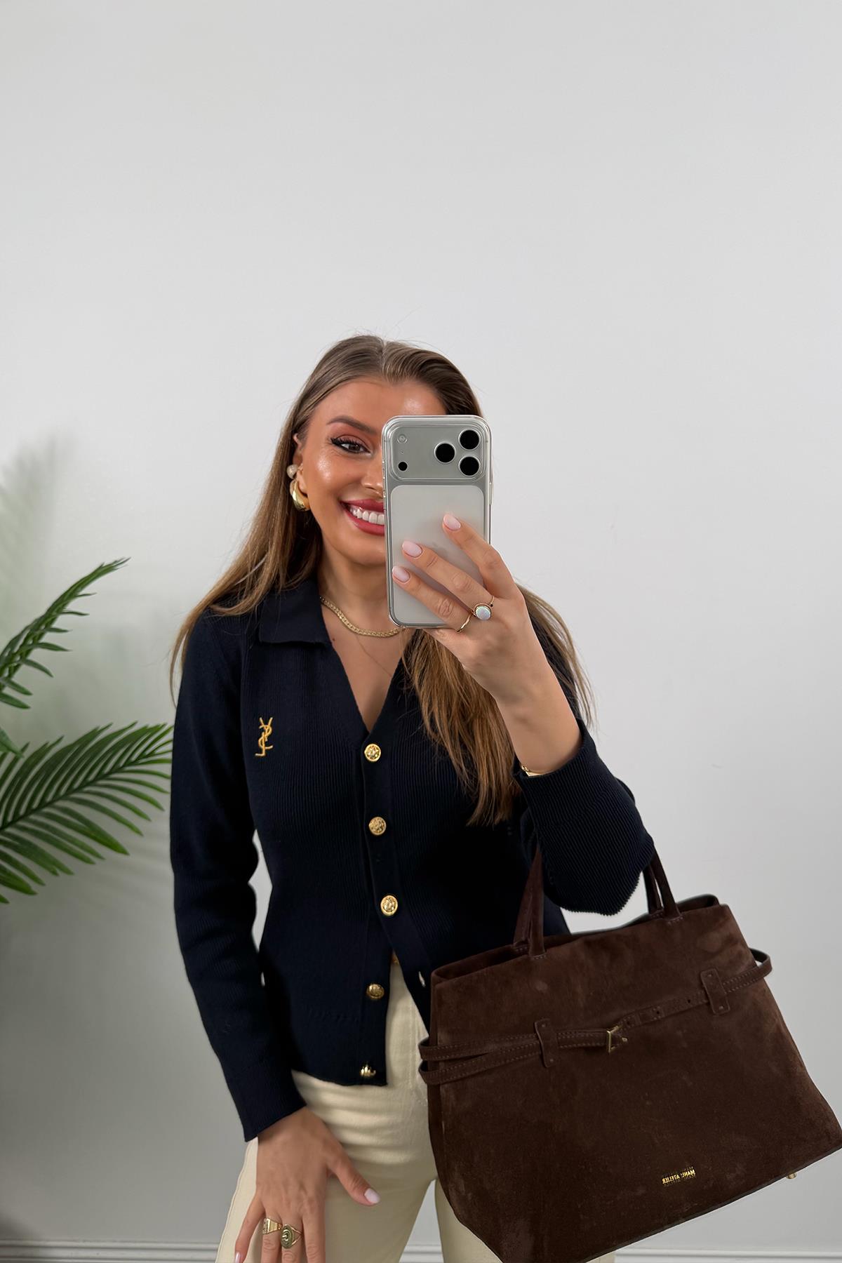 1. Sınıf Kalite Marka Model Gold Nakışlı Hırka Lacivert