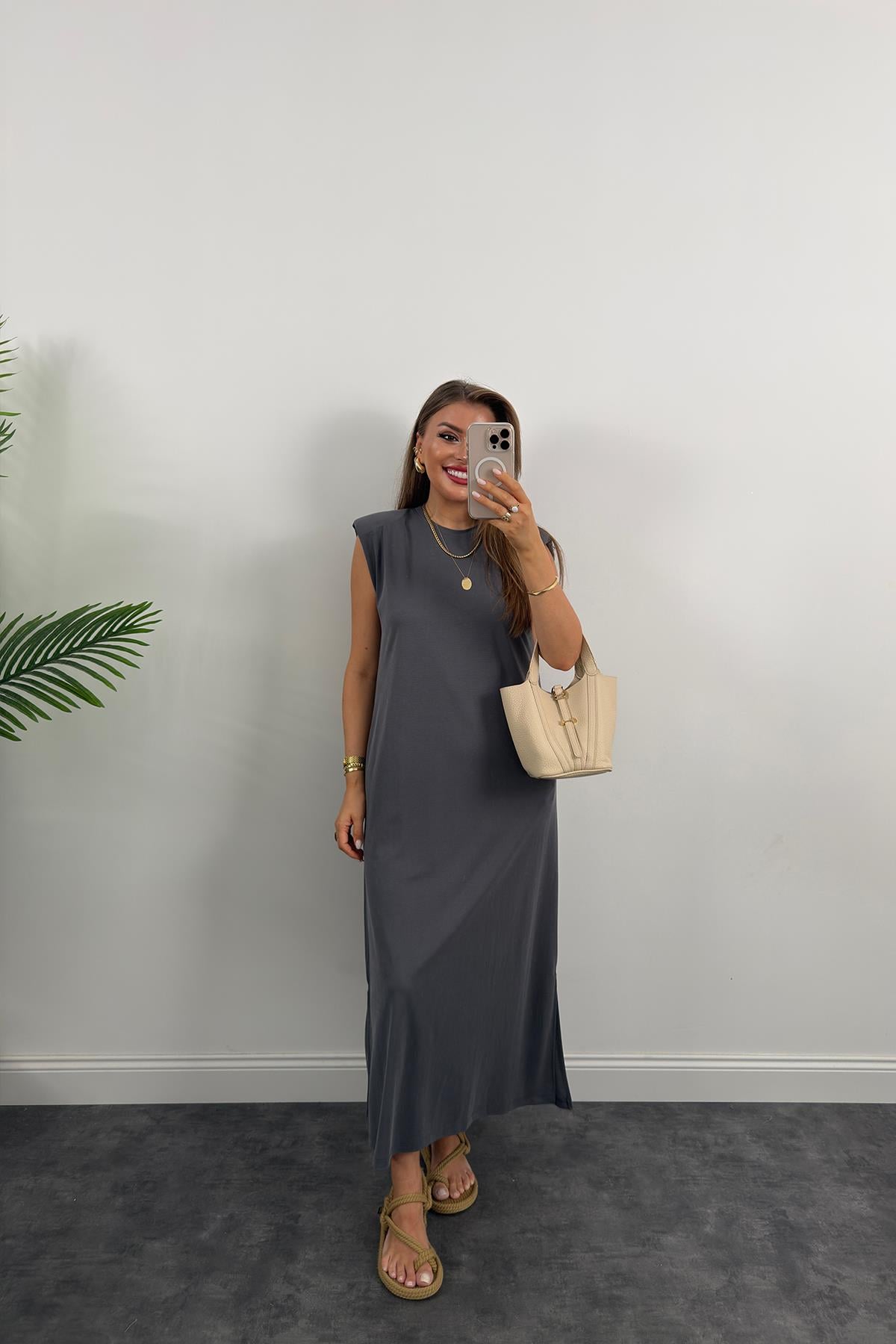 1. Sınıf Kalite Pike Modal Kumaş Vatkalı Yırtmaçlı Maxi Elbise Antrasit