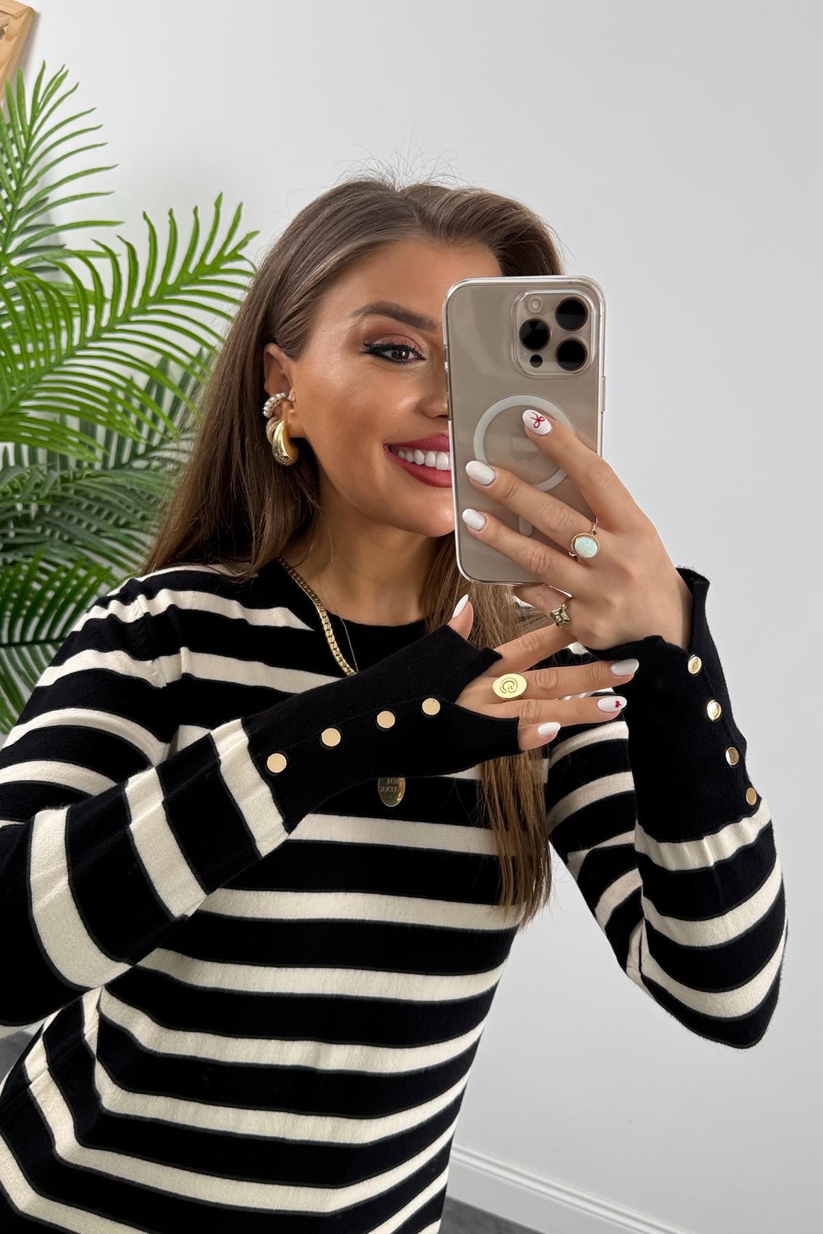 1. Sınıf Kalite Kaşmir Dokulu Kolu Gold Düğmeli İnce Marin Triko Siyah