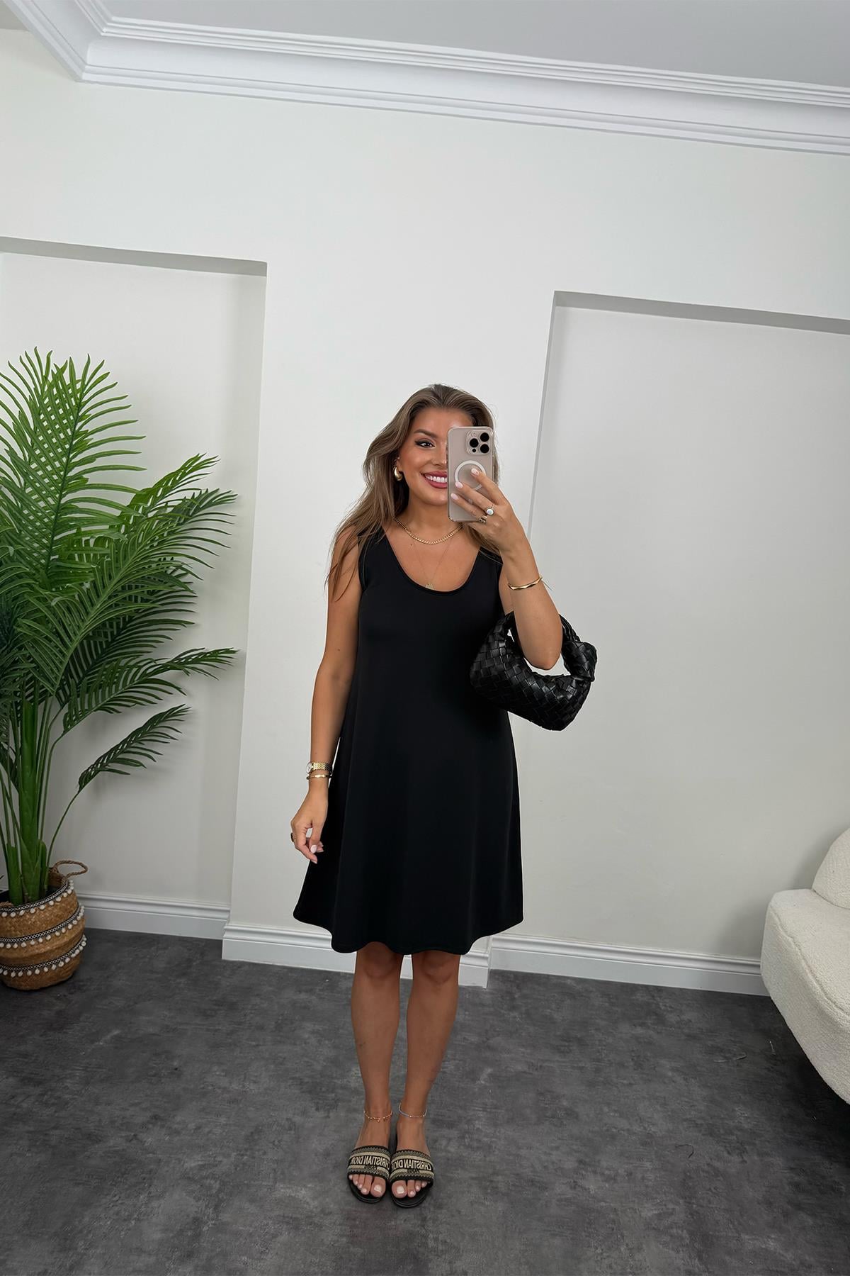 1. Sınıf Kalite Pike Modal Kumaş Sıfır Kol Basic Elbise Siyah