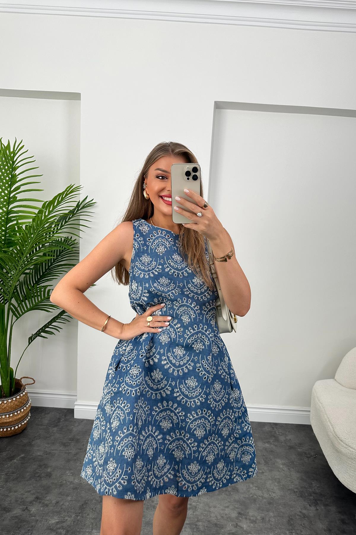 Bebe Marka Lüx Kalite Komple Nakışlı Keten Çan Elbise