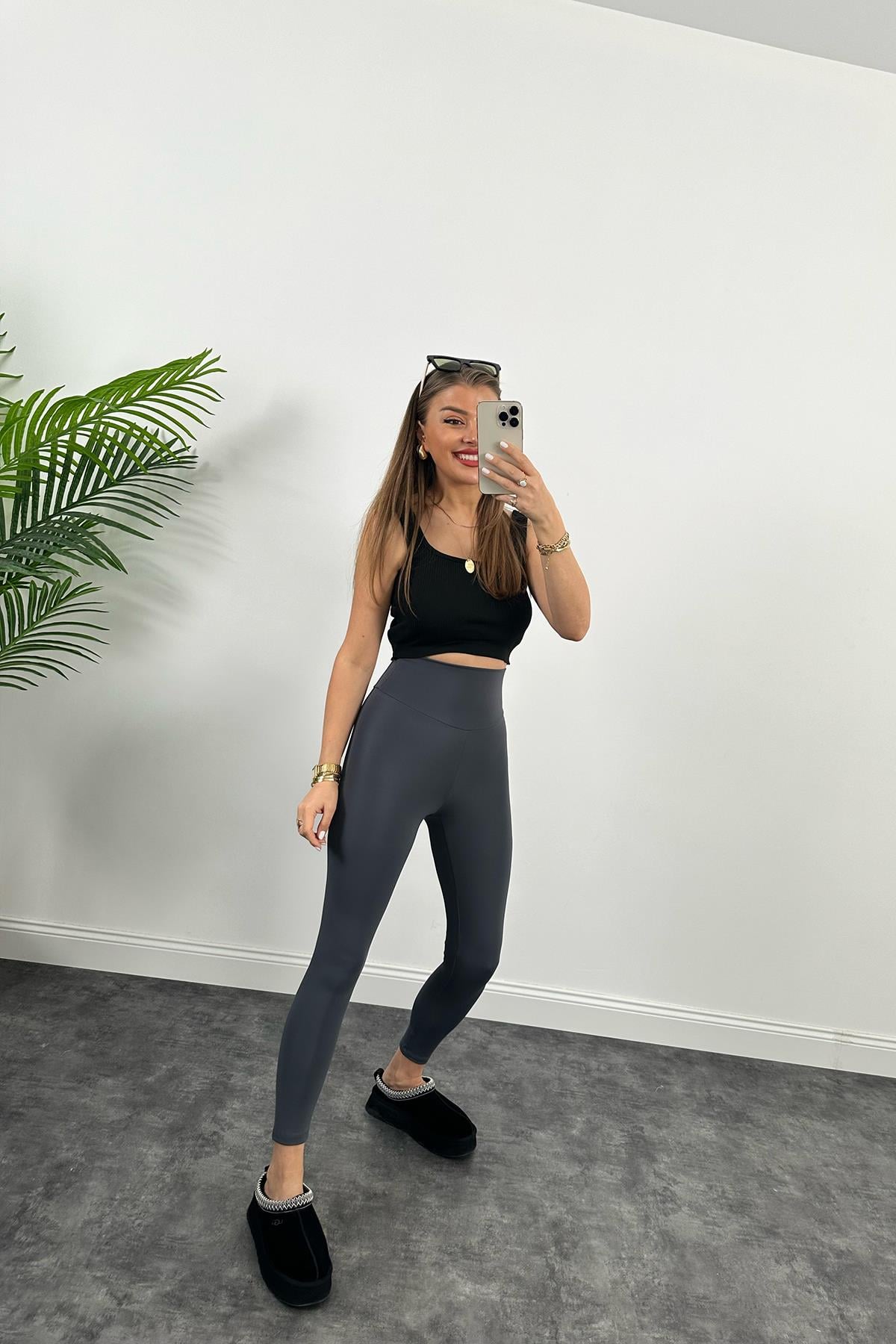 Fit Love Oysh Model İçi Şardonlu Toparlayıcı Tayt Antrasit