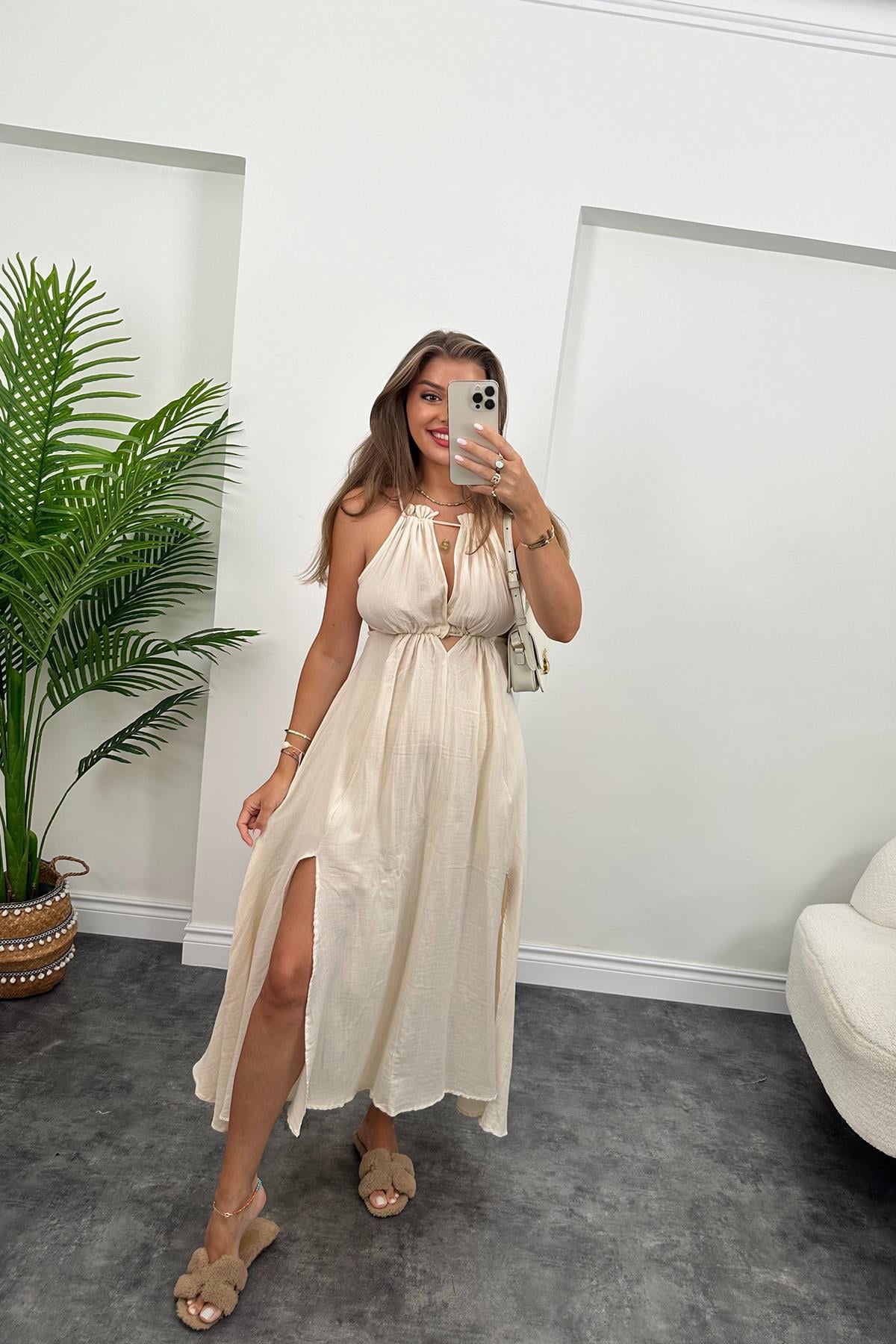 Helen Çift Yırtmaçlı Tasarım Müslin Maxi Elbise Naturel 
