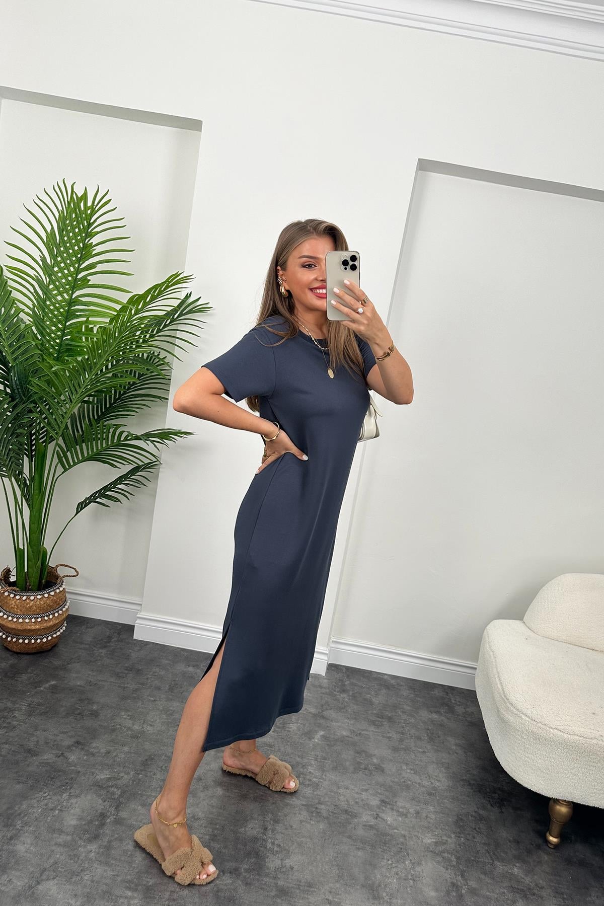 Kısa Kol Çift Yırtmaçlı Viskon Çelik Salaş Elbise Antrasit