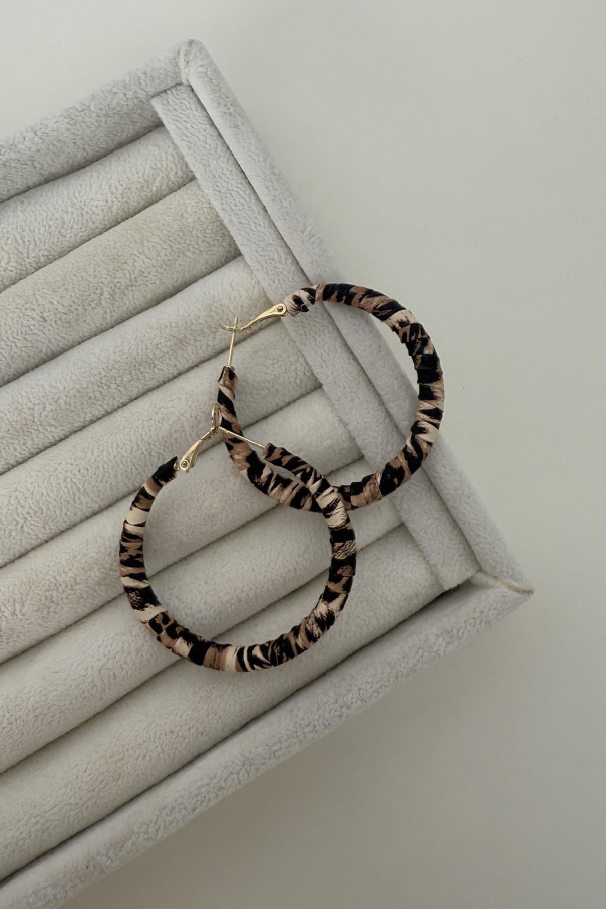 Leopar Halka Küpe