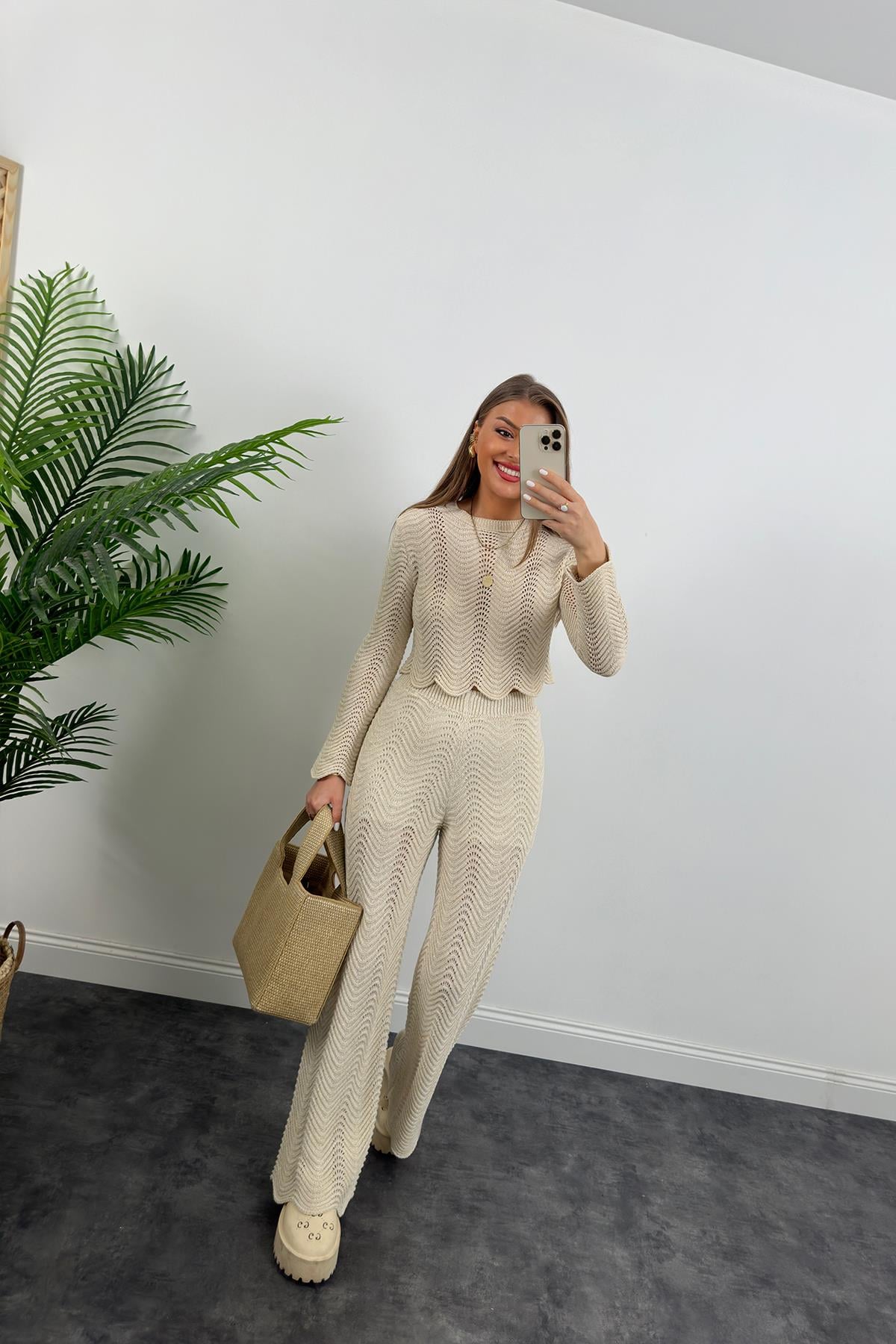 Lüx Kalite Astarlı Ajurlu Naturel Örme Takım