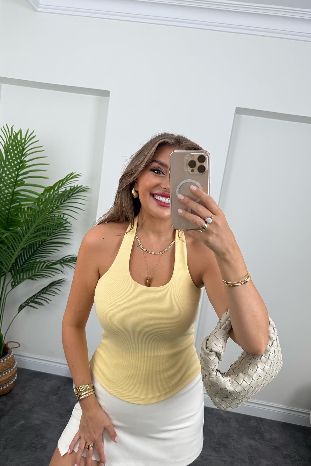 Lüx Kalite Tam Pamuklu Boyundan Geçmeli U Yaka Basic Sarı