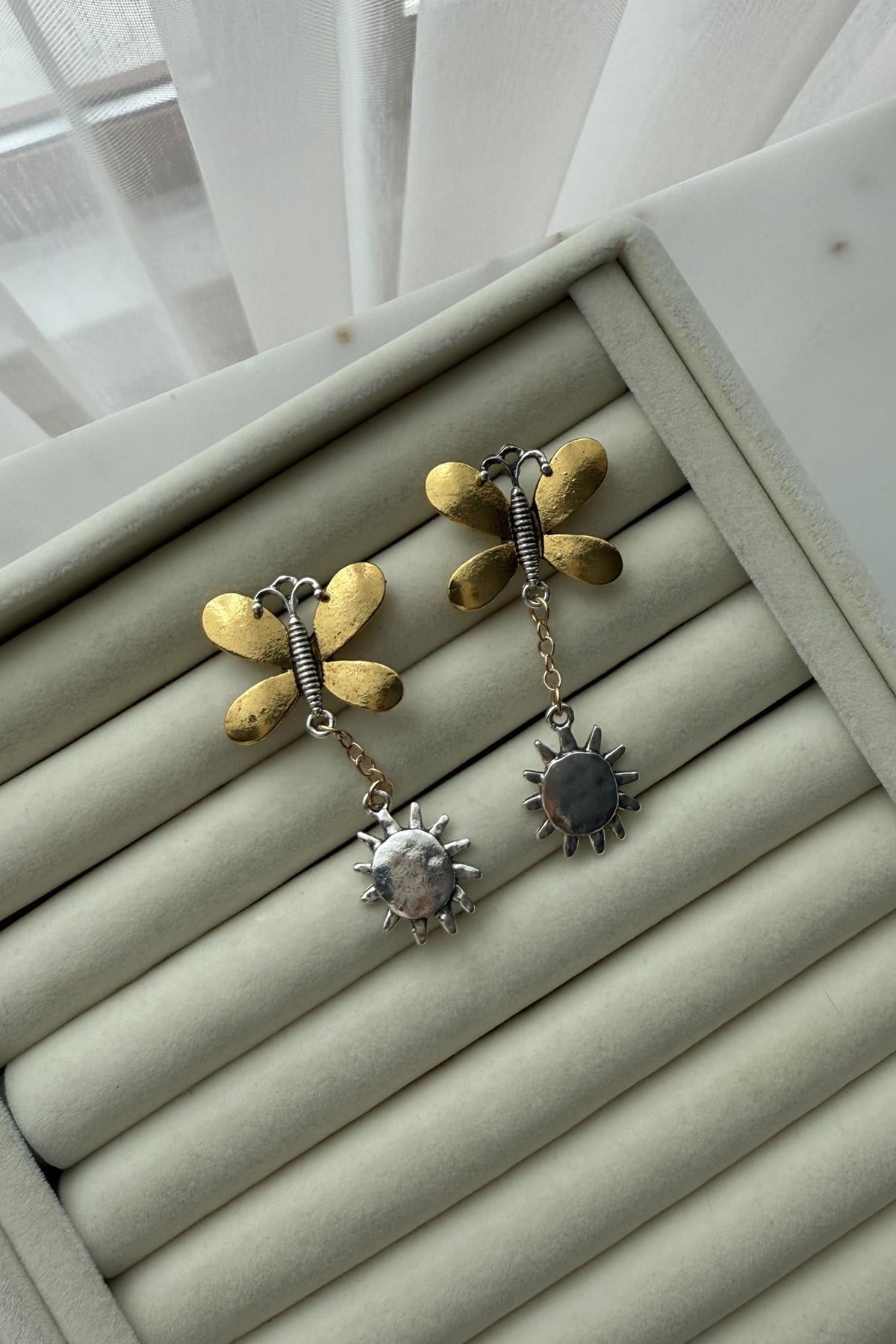 Marka Model Kelebek Küpe