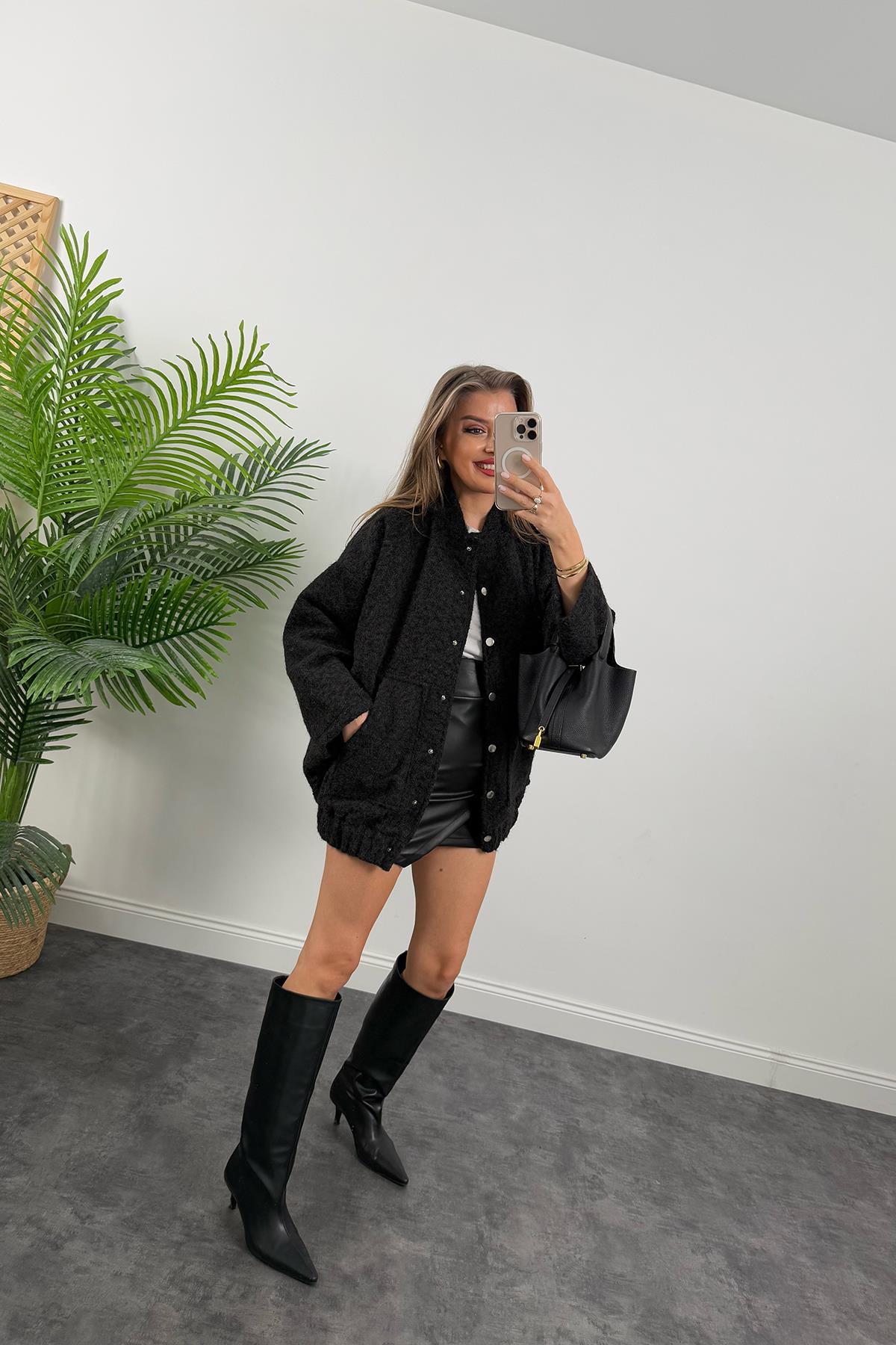 Massi Model Buklet Kumaş Uzun Bomber Mont Siyah