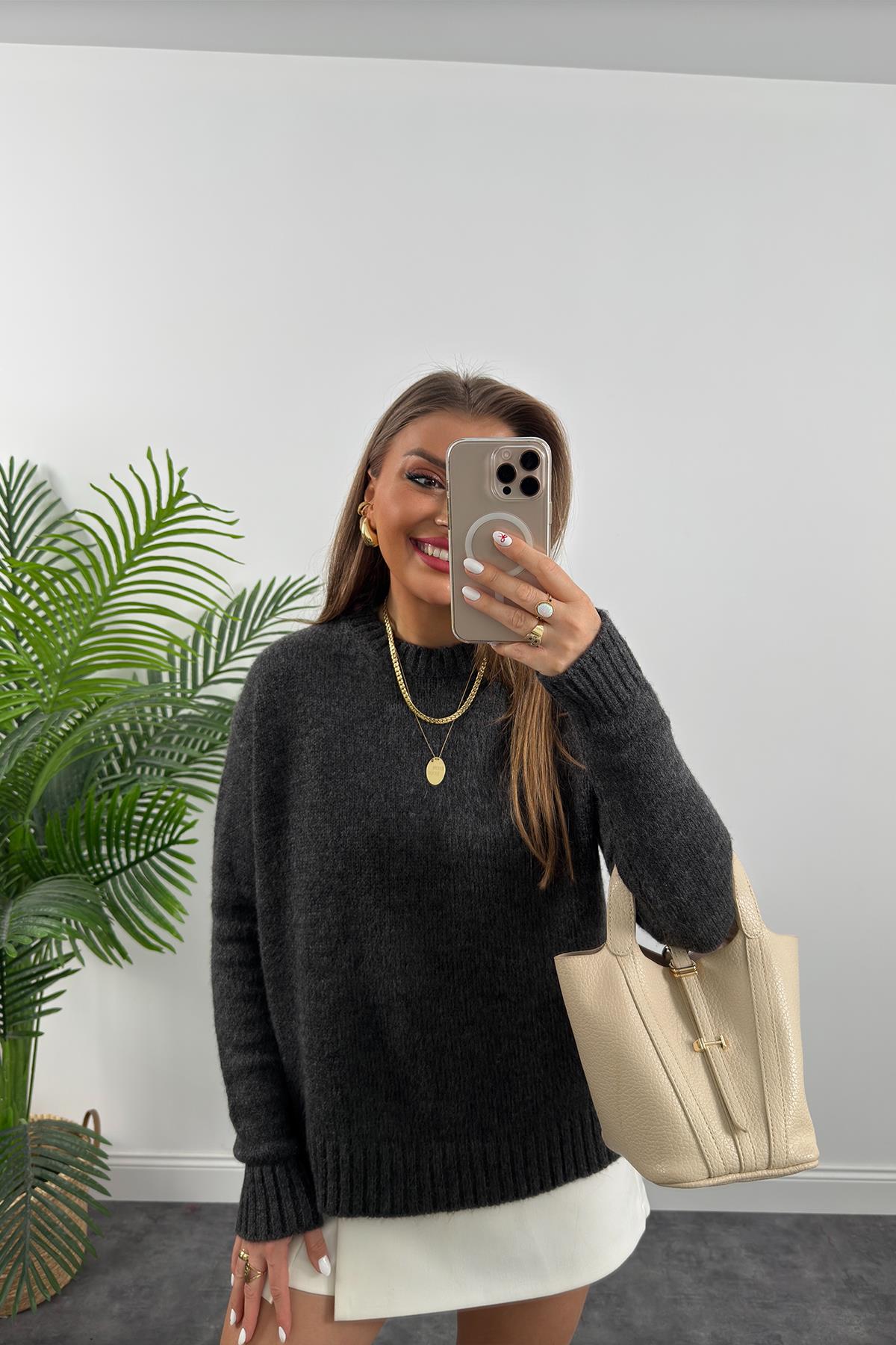 Massi Model Puffy Yumoş Basic Salaş Kazak Antrasit