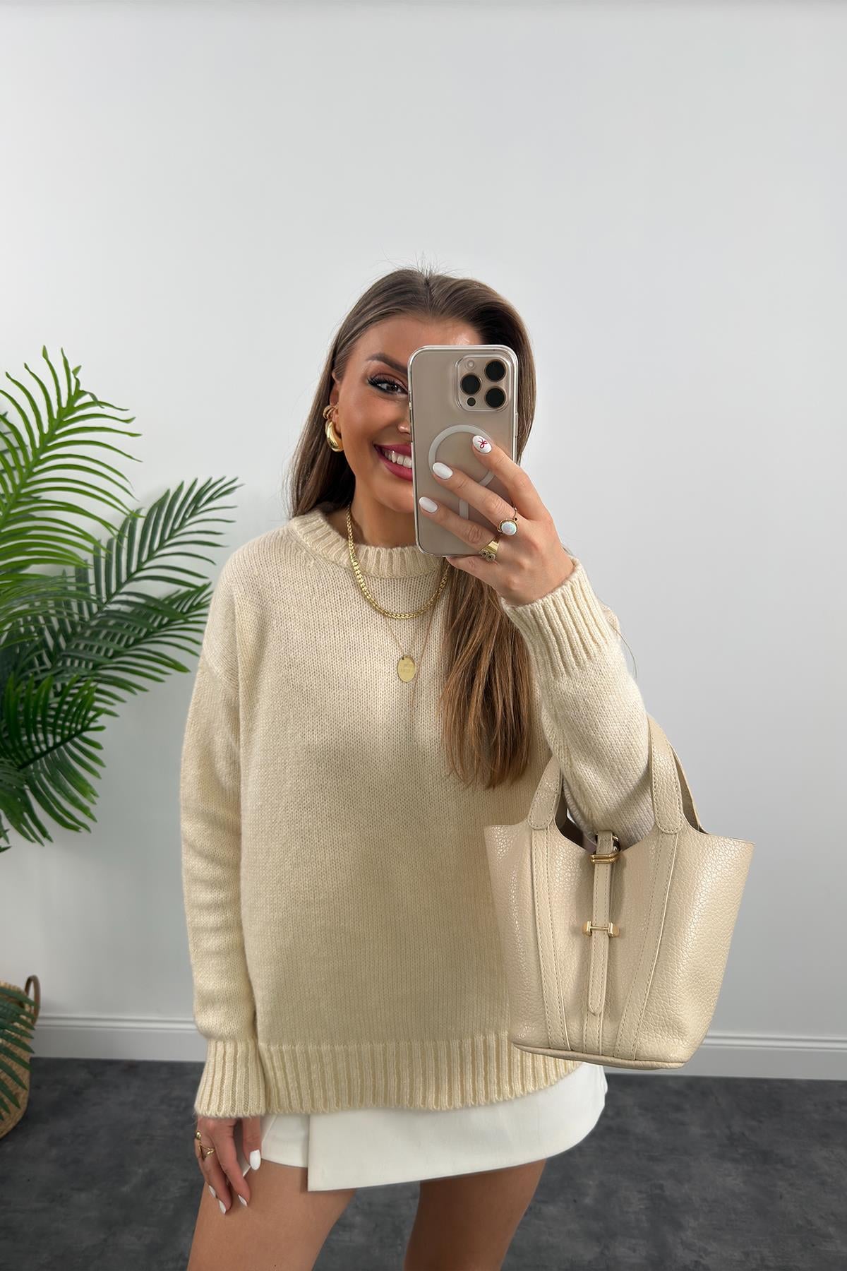 Massi Model Puffy Yumoş Basic Salaş Kazak Krem