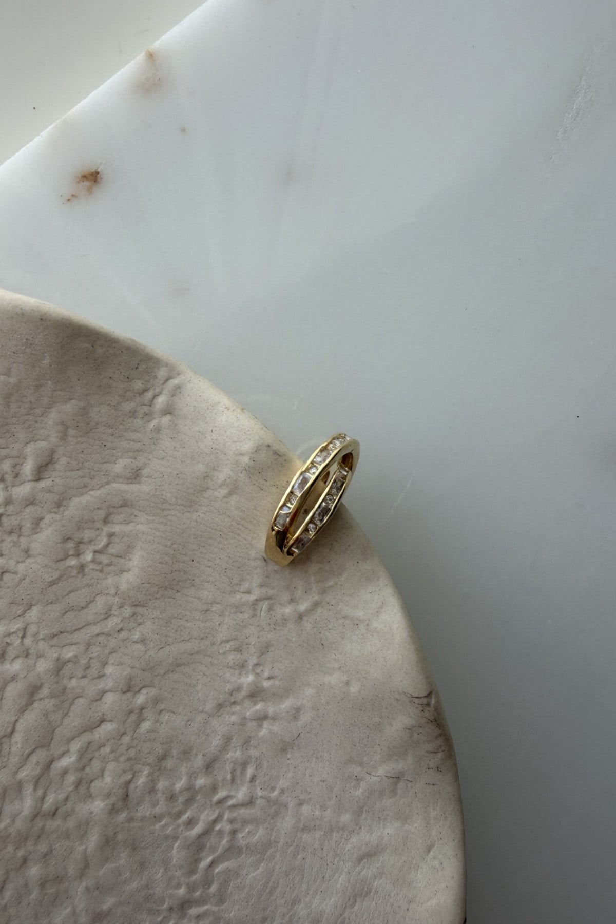 Özel Seri Çapraz Model Kıkırdak Küpesi