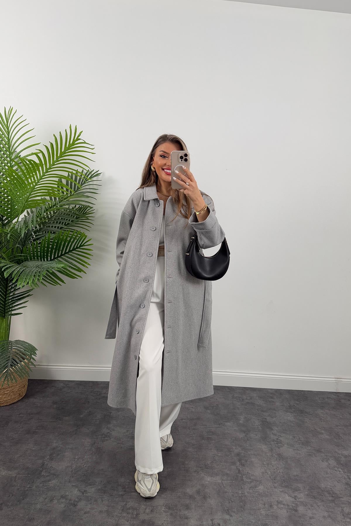 Pinterest Model Tam Boy Düğmeli Maxi Kaşe Kaban Gri