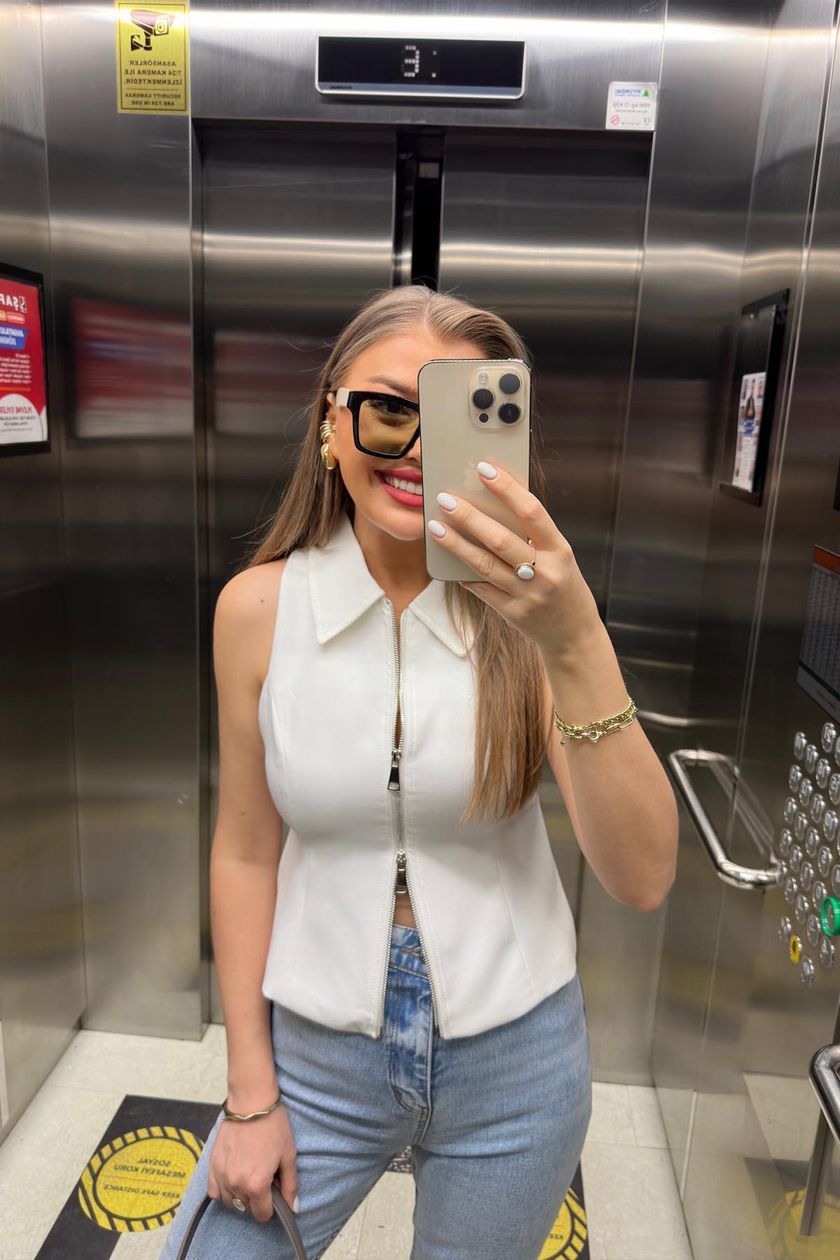 Premium Kalite Double Atlas Kumaş Astarlı Fermuarlı Tasarım Yelek Beyaz