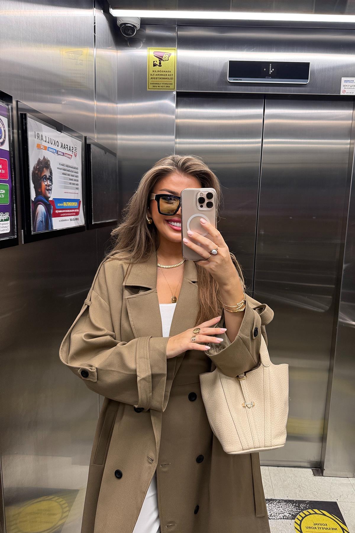 Premium Kalite Poliviskon Kumaş Astarlı Trençkot Karamel