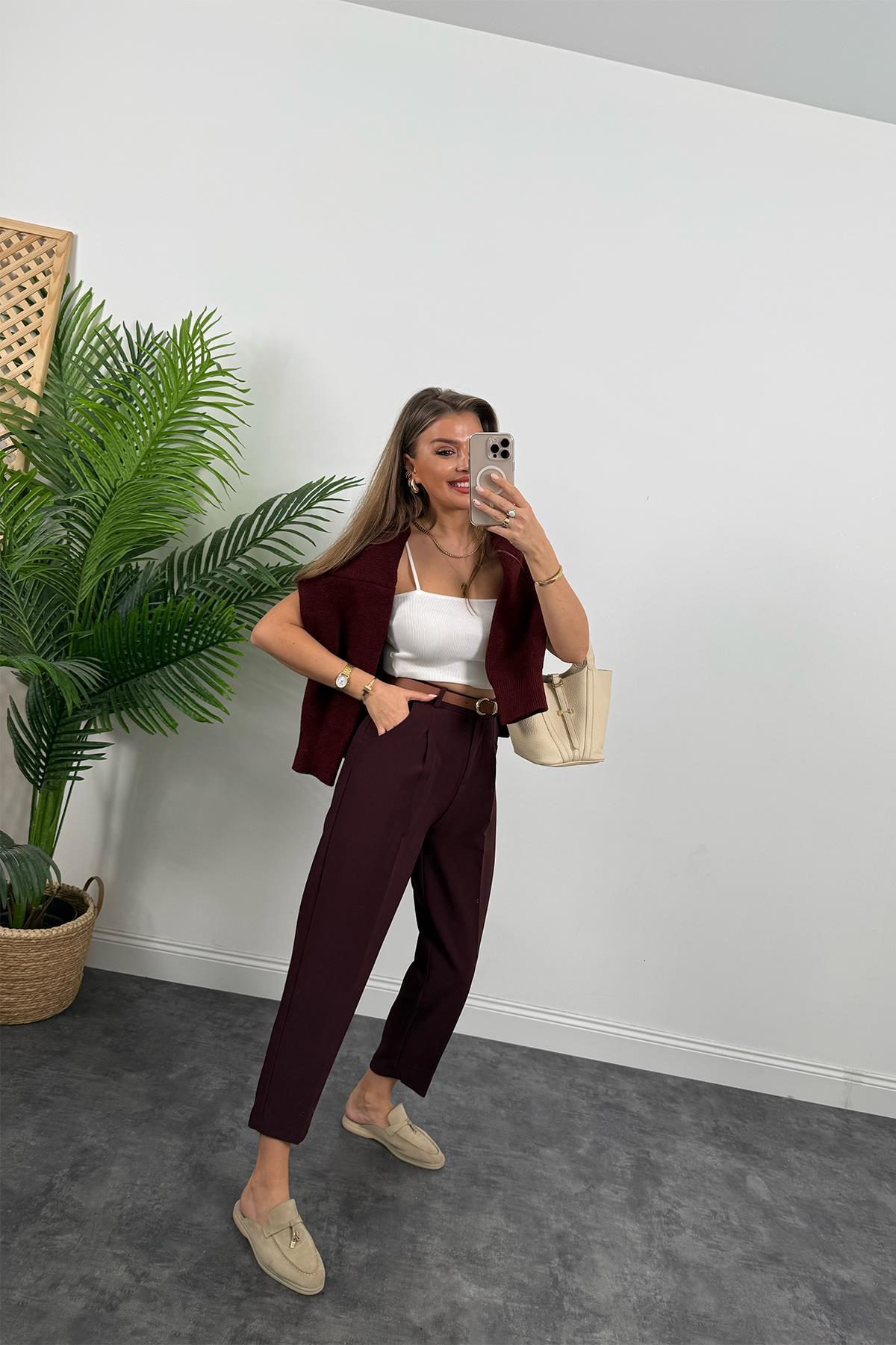 Premium Kalite Tok Kumaş Kemerli Havuç Pantolon Mürdüm Bordo 