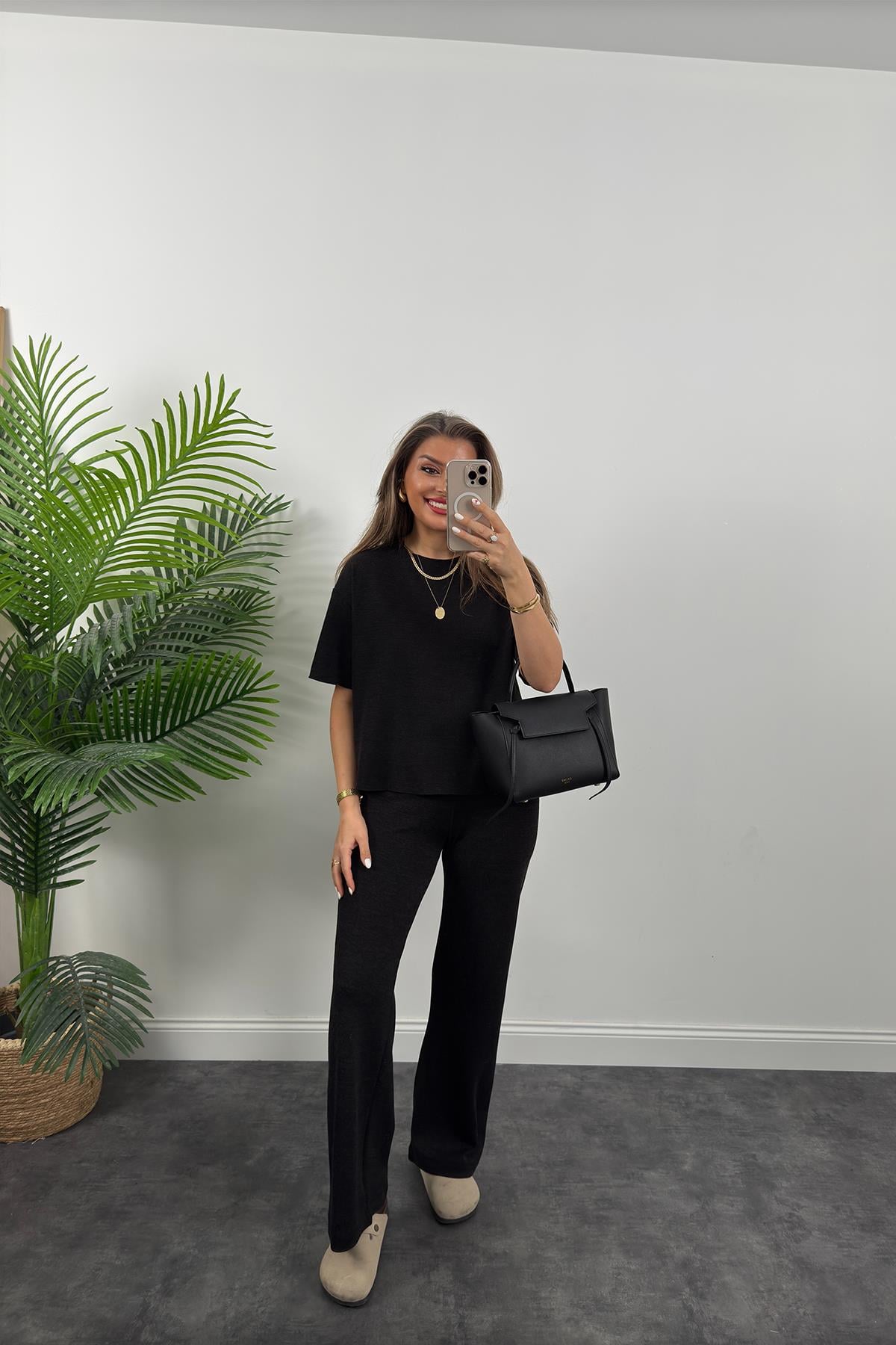 Premium Seri 4 Mevsim Likralı Basic Örme Takım Siyah