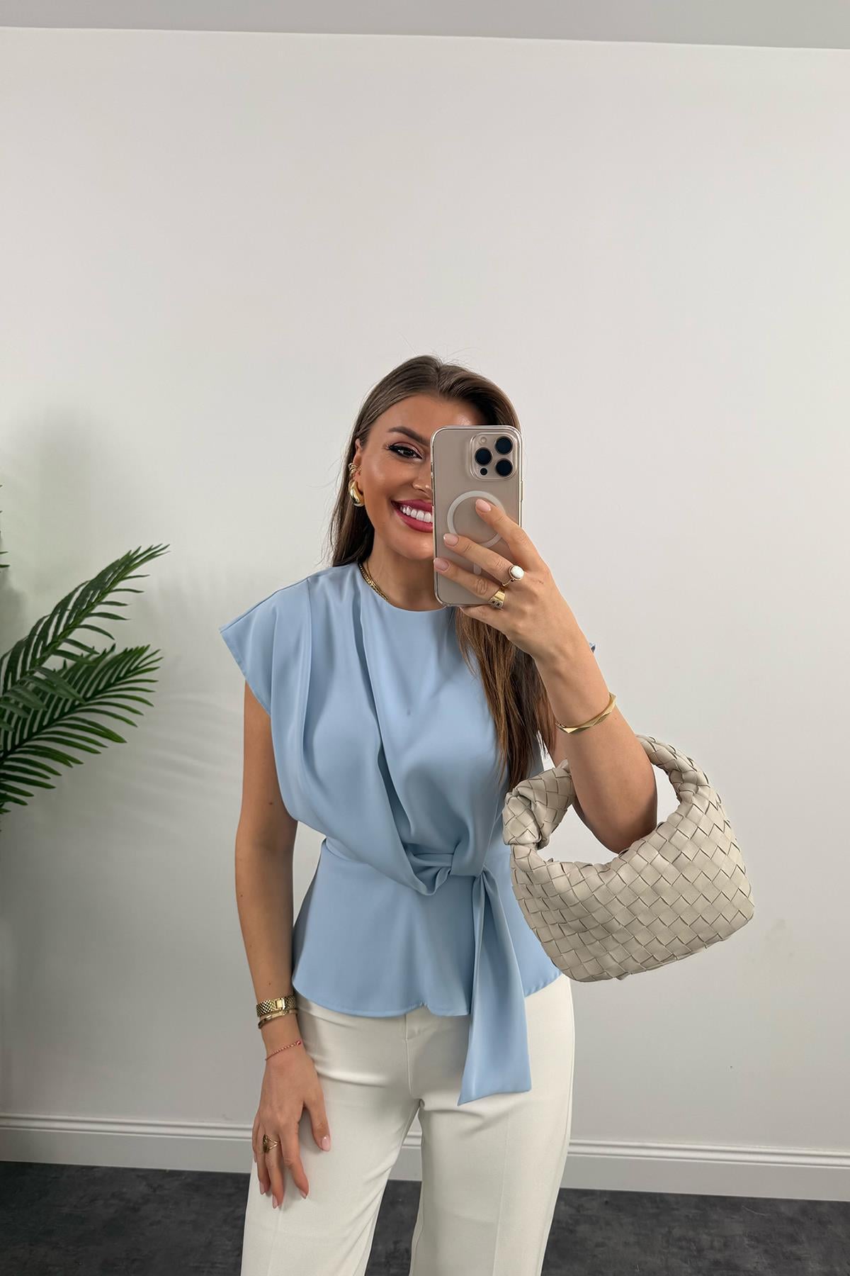 Premium Seri Bağcık Detaylı Dökümlü Bluz Tatlı Mavi