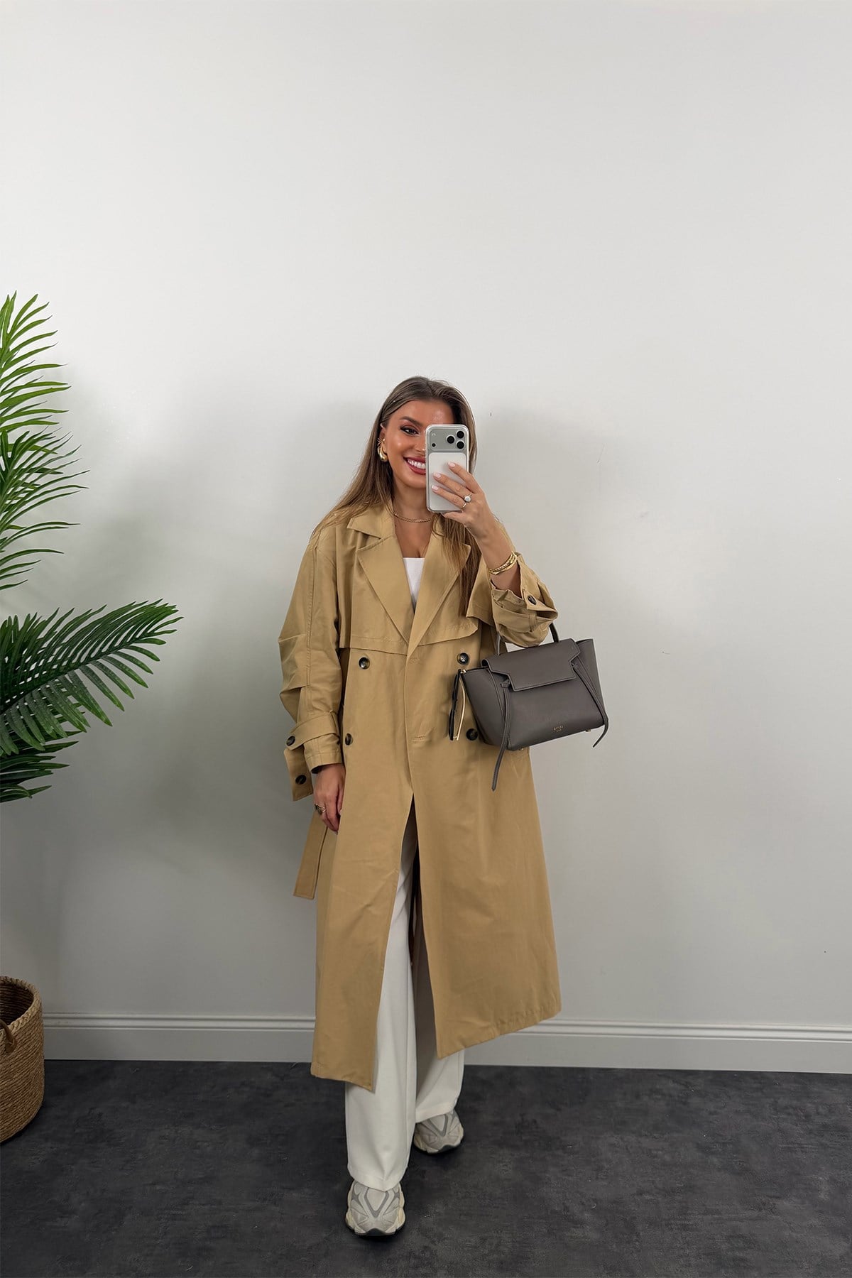 Premium Seri Kol Detaylı Özel Kumaş Maxi Trenç Camel
