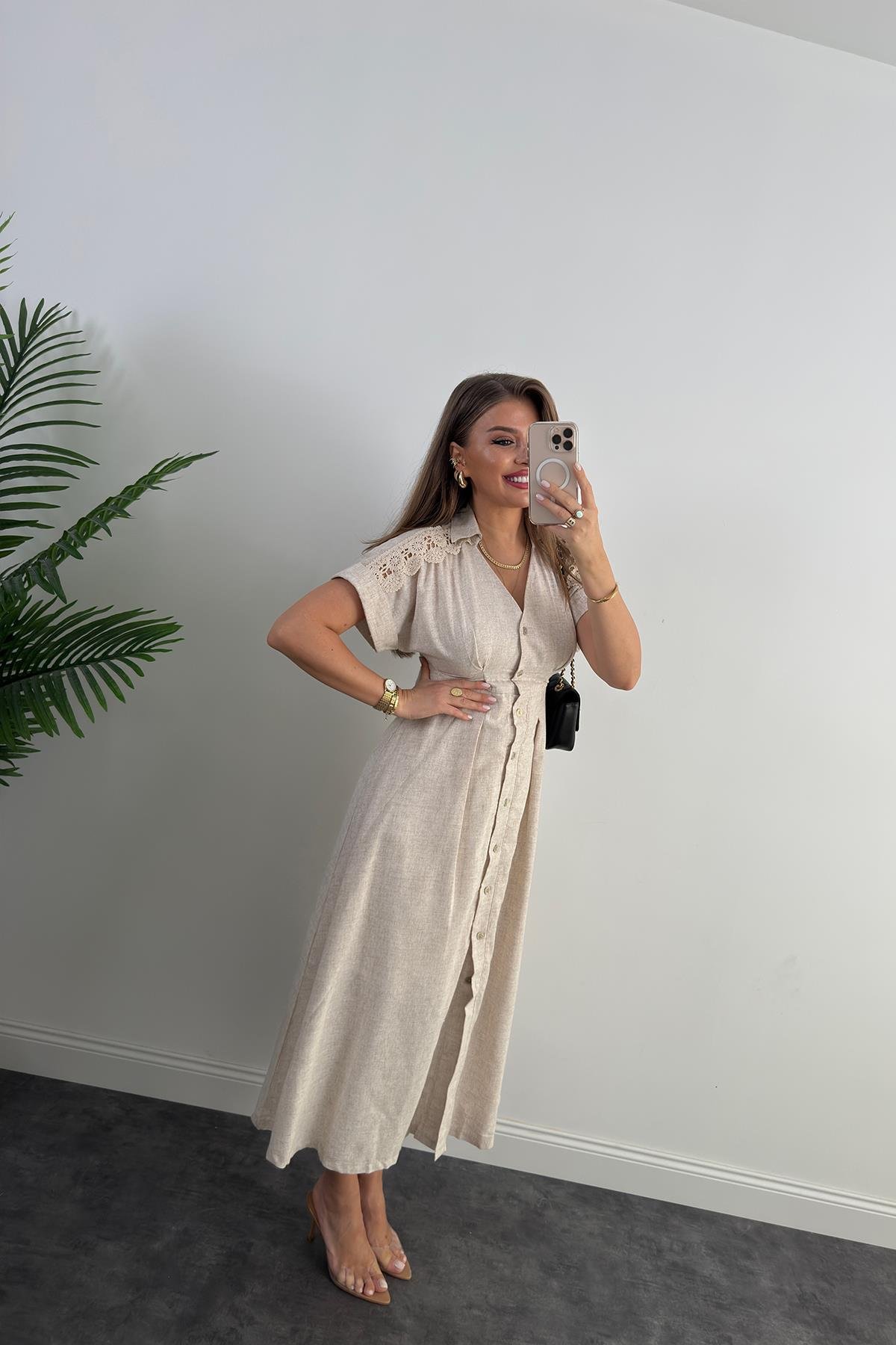 Premium Seri Omuzları Dantelli Ham Keten Midi Boy Elbise