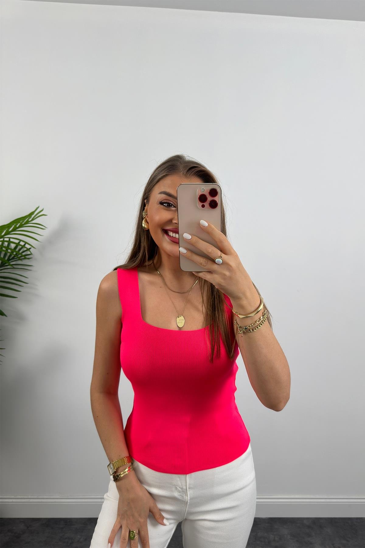 Uzun Boy Elit Triko Kare Yaka Likralı Atlet Fuşya