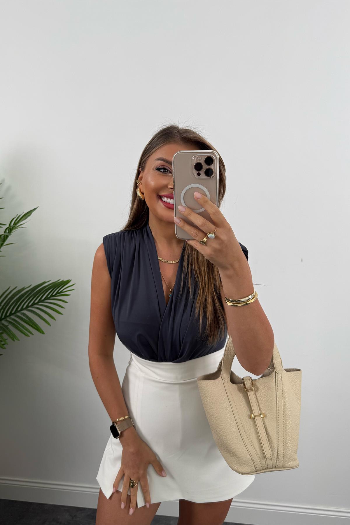 Vatkalı Likralı Sıfır Kol Drapeli Bodysuit Antrasit