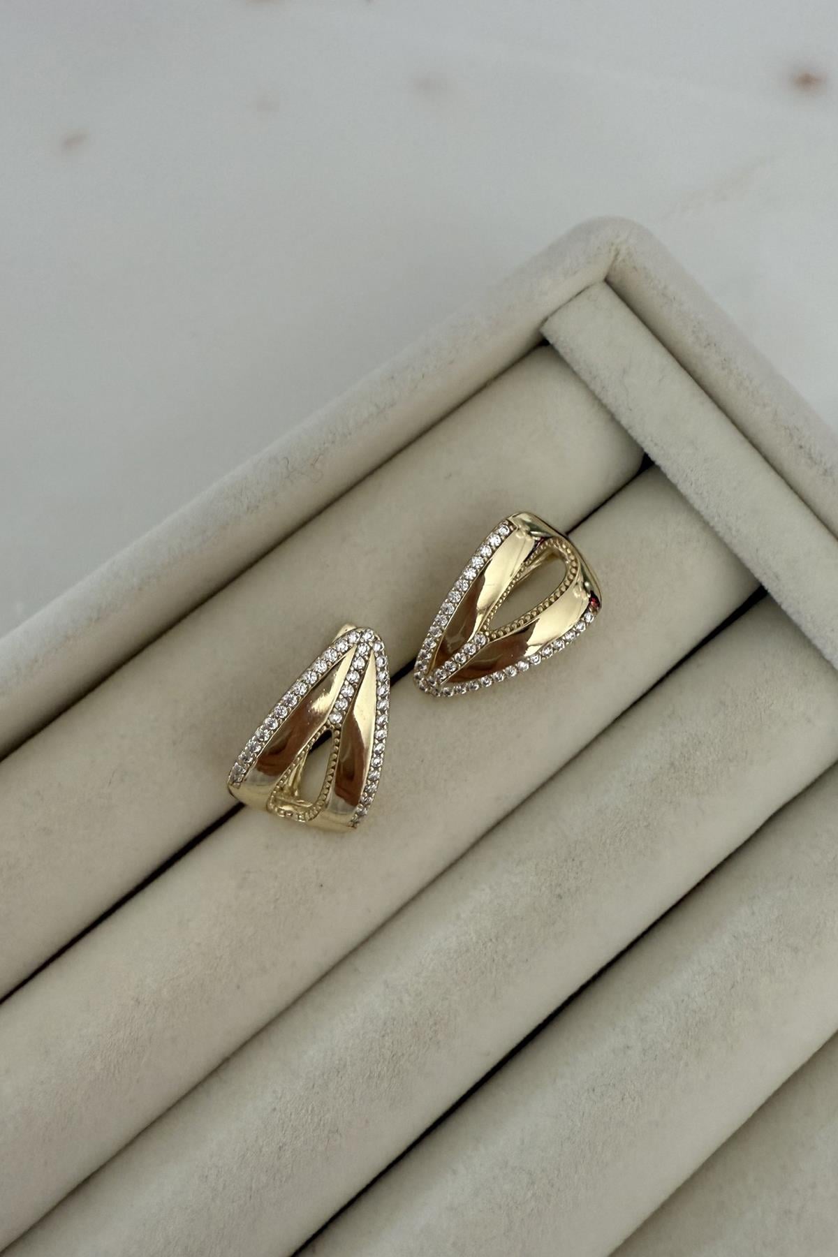 Xupıng Kenarları Sıra Taş Dilimli Oval Küpe