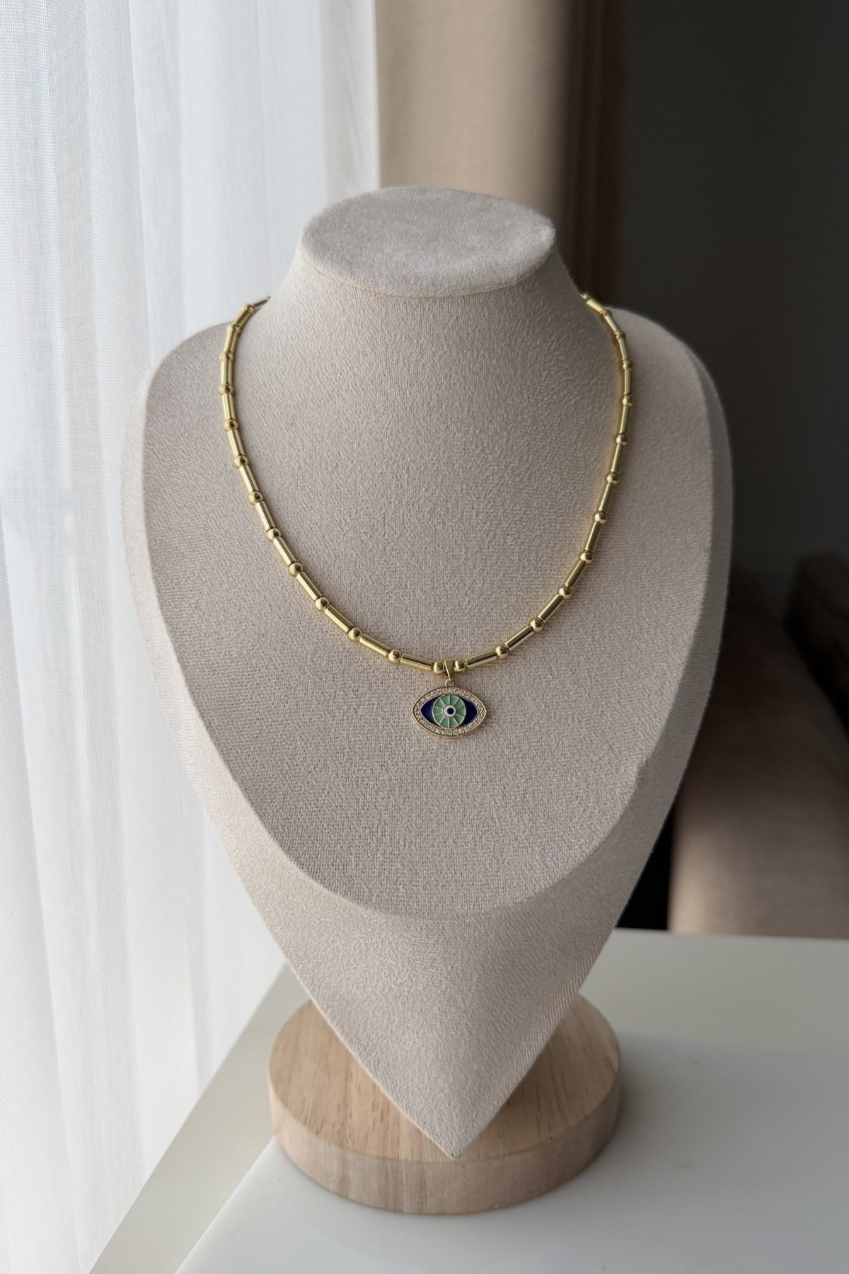 Yeşil Göz Detaylı Kolye