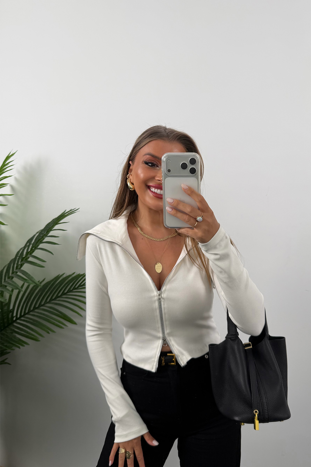 Zra Model Fermuarlı Likralı Geniş Yaka Basic Bluz Beyaz