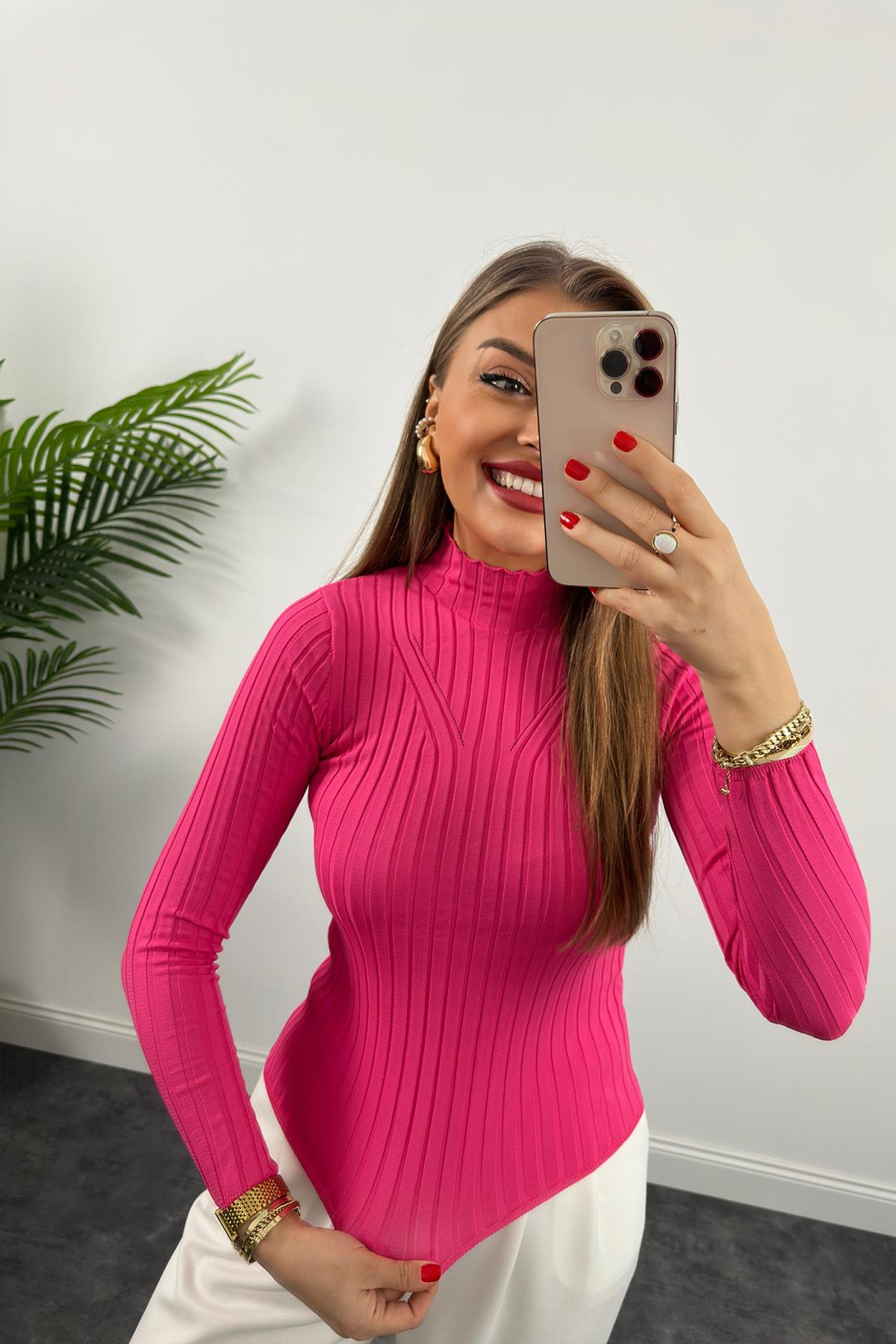 Zra Model Yaka Detaylı Çelik Triko Fuşya