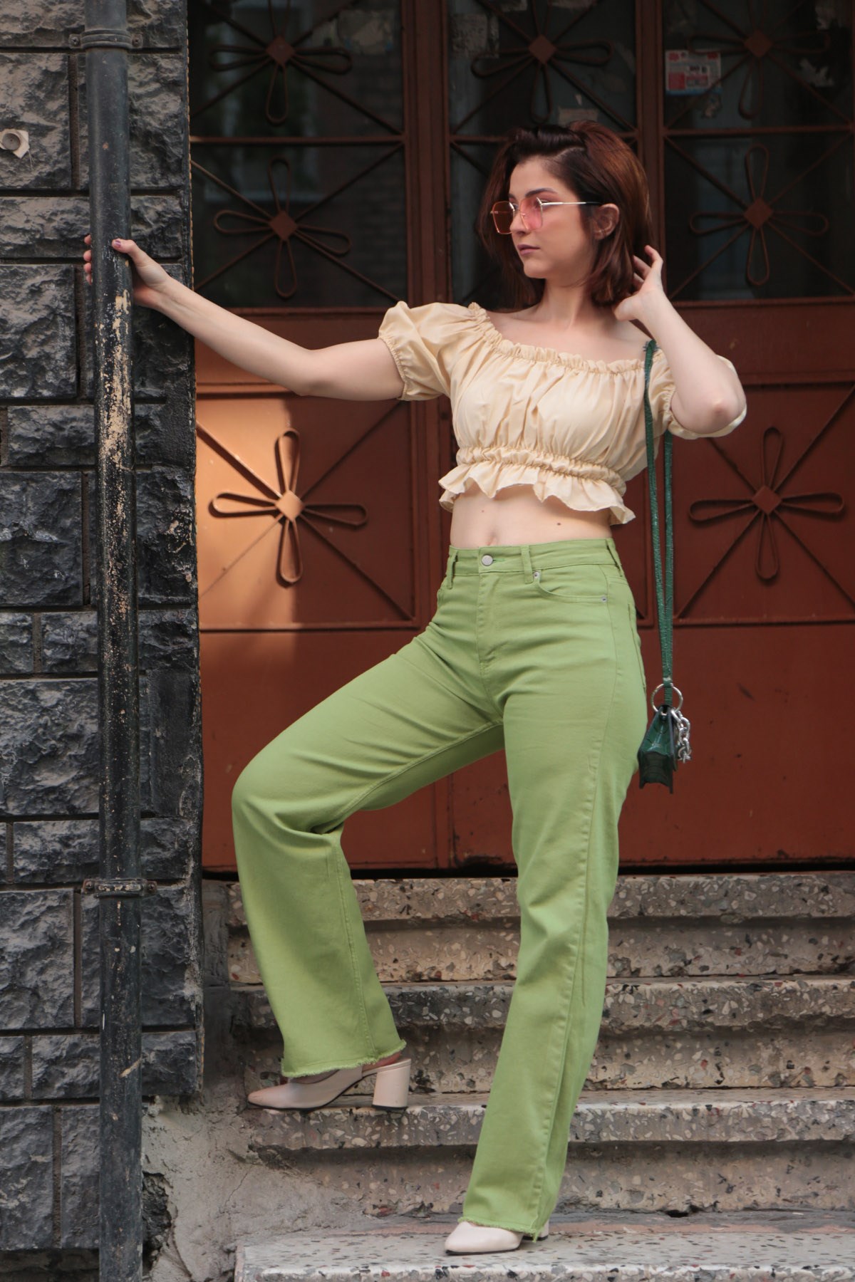Kadın Su Yeşili Bol Paça Kot Pantolon