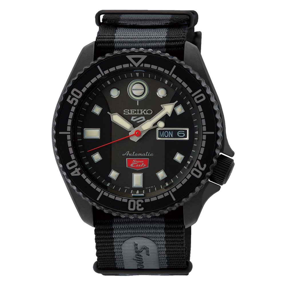 Seiko 5 Sports Honda Super Cub SRPJ75K Erkek Kol Saati