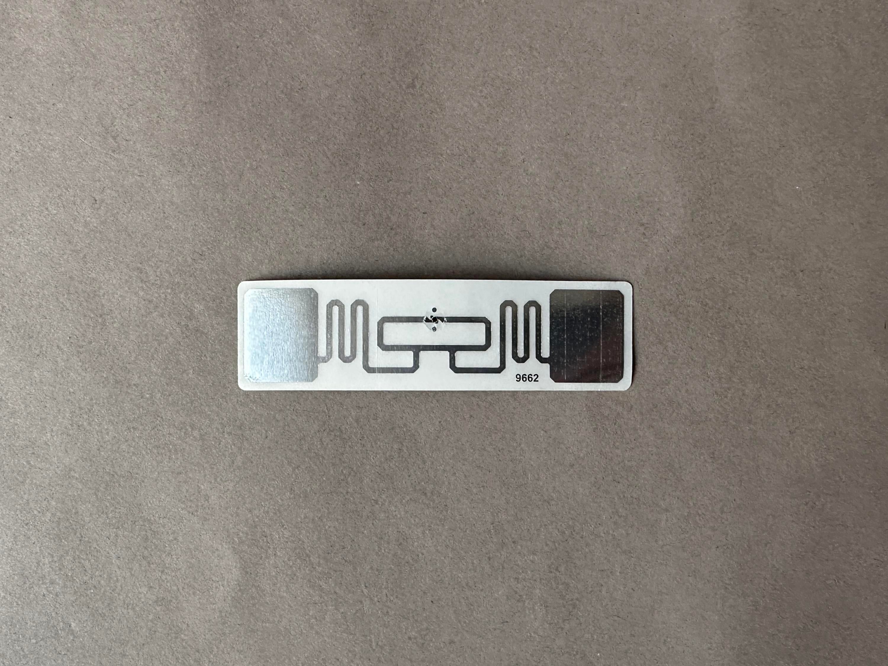 ALN-9662 UHF RFID Etiket