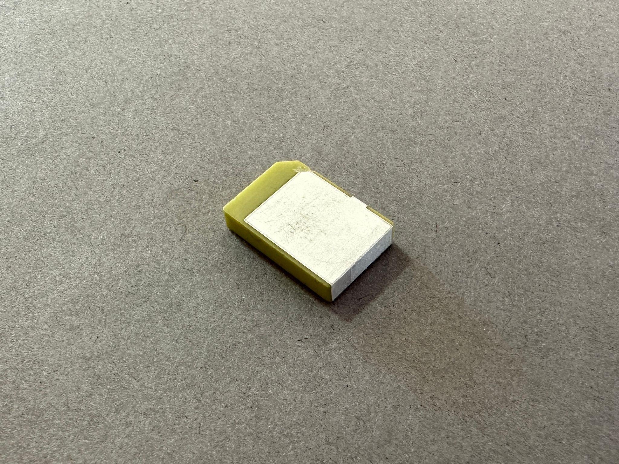 Omni-ID Fit 400 Embedded RFID Etiket