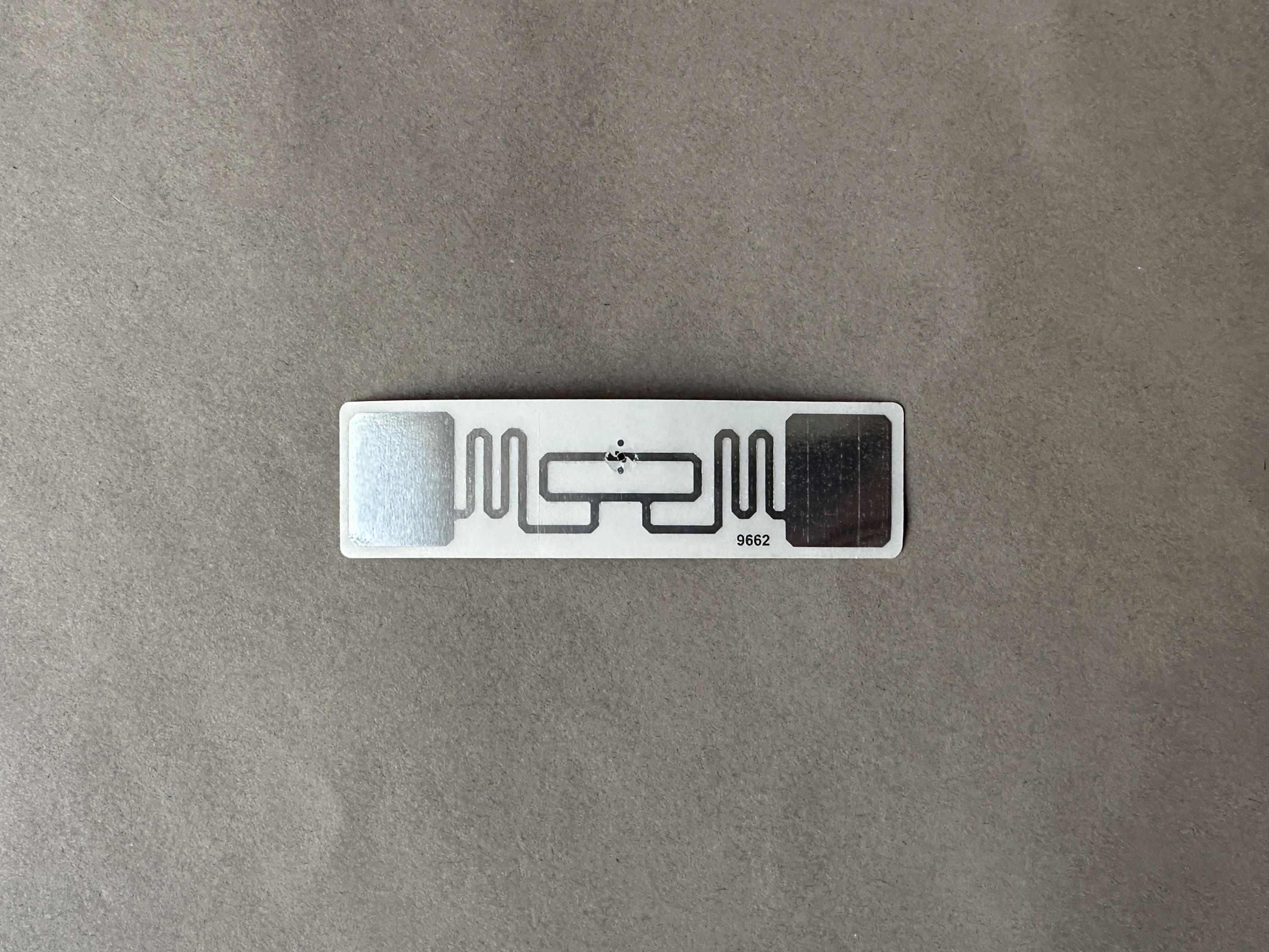 ALN-9662 UHF RFID Etiket