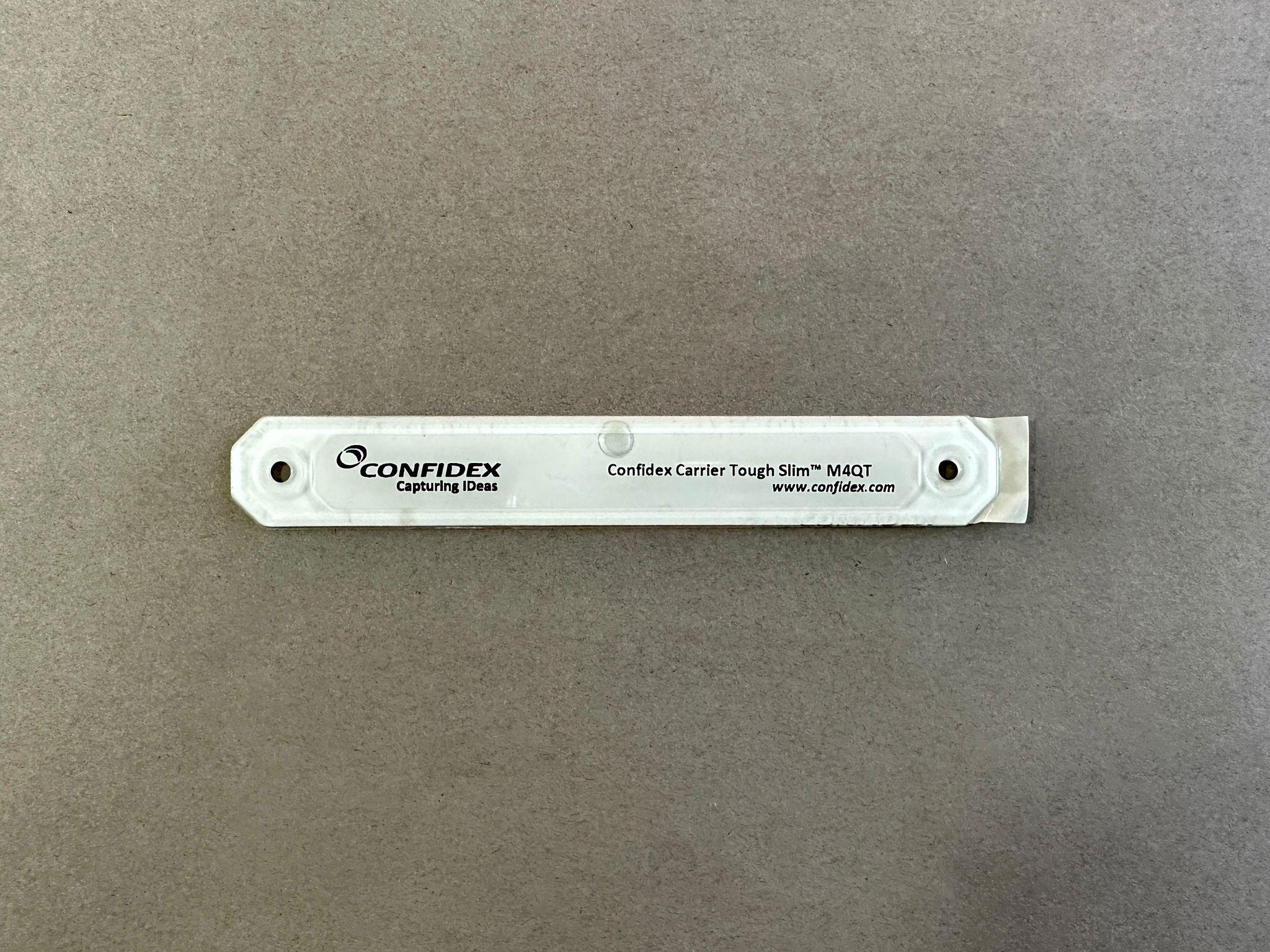 Confidex Carrier Tough Slim RFID Etiket