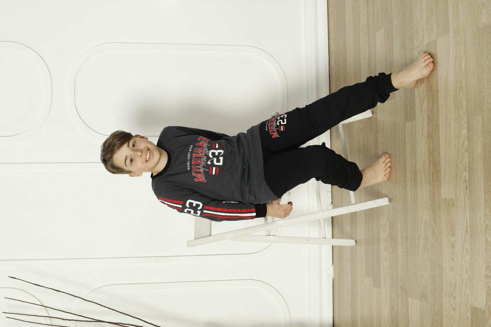 Yeni Sezon Erkek Çocuk Gez Garson Uzun Kollu Pamuk Penye Pijama Takımı 5084