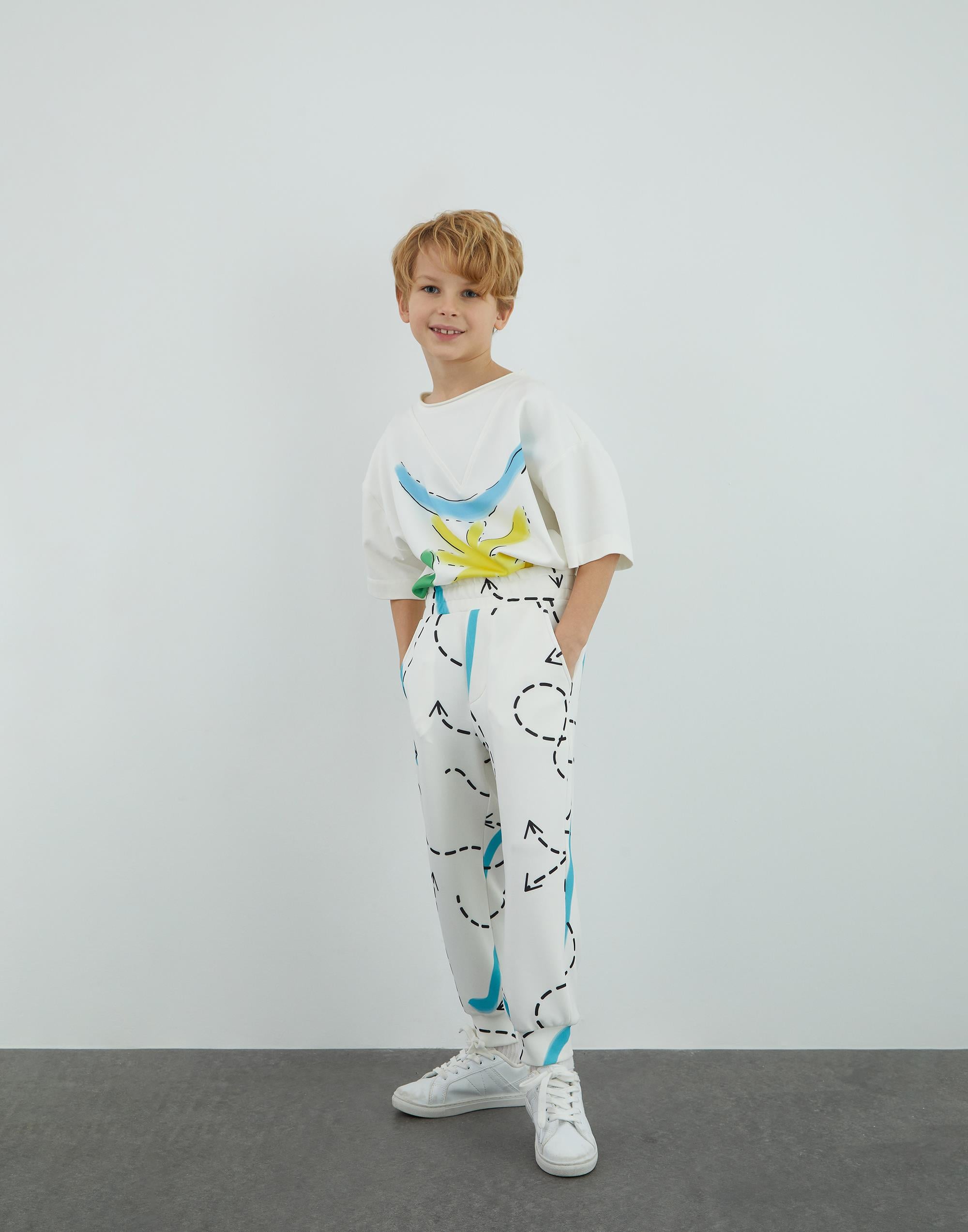 Baskılı Ekru T Shirt - junior, designer dresses, bachelorette, party dresses and graduation dresses.