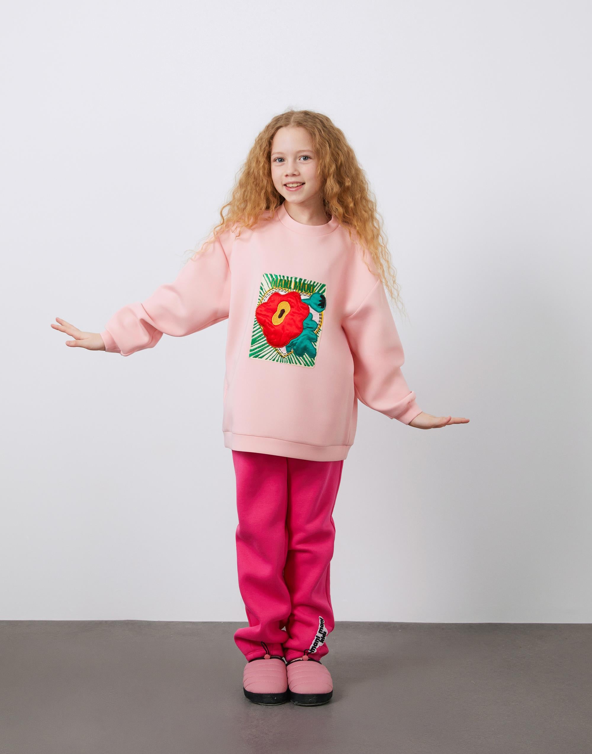 Nakış Detaylı Oversize Pembe Sweat - junior, designer dresses, bachelorette, party dresses and graduation dresses.