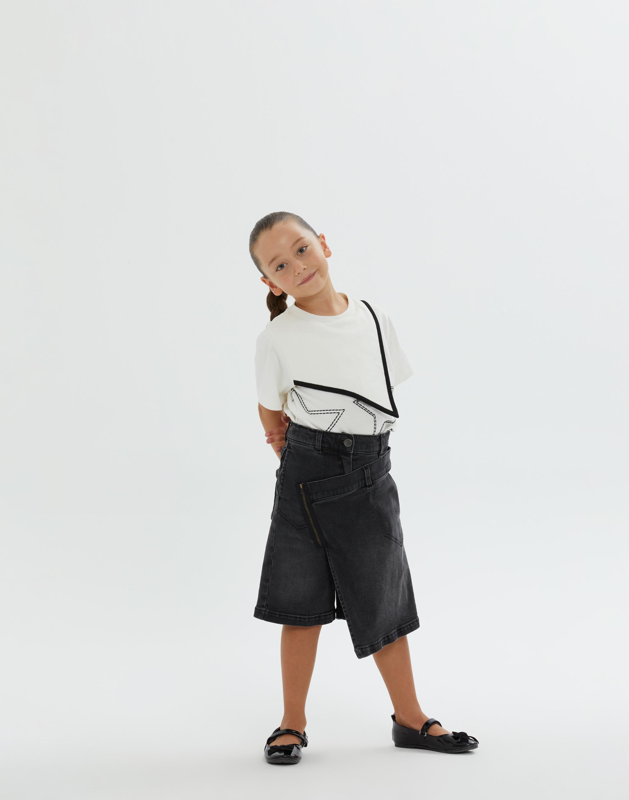 Yanları Cepli Ön Beden Asimetrik Siyah Kız Çocuk Denim Şort - junior, designer dresses, bachelorette, party dresses and graduation dresses.