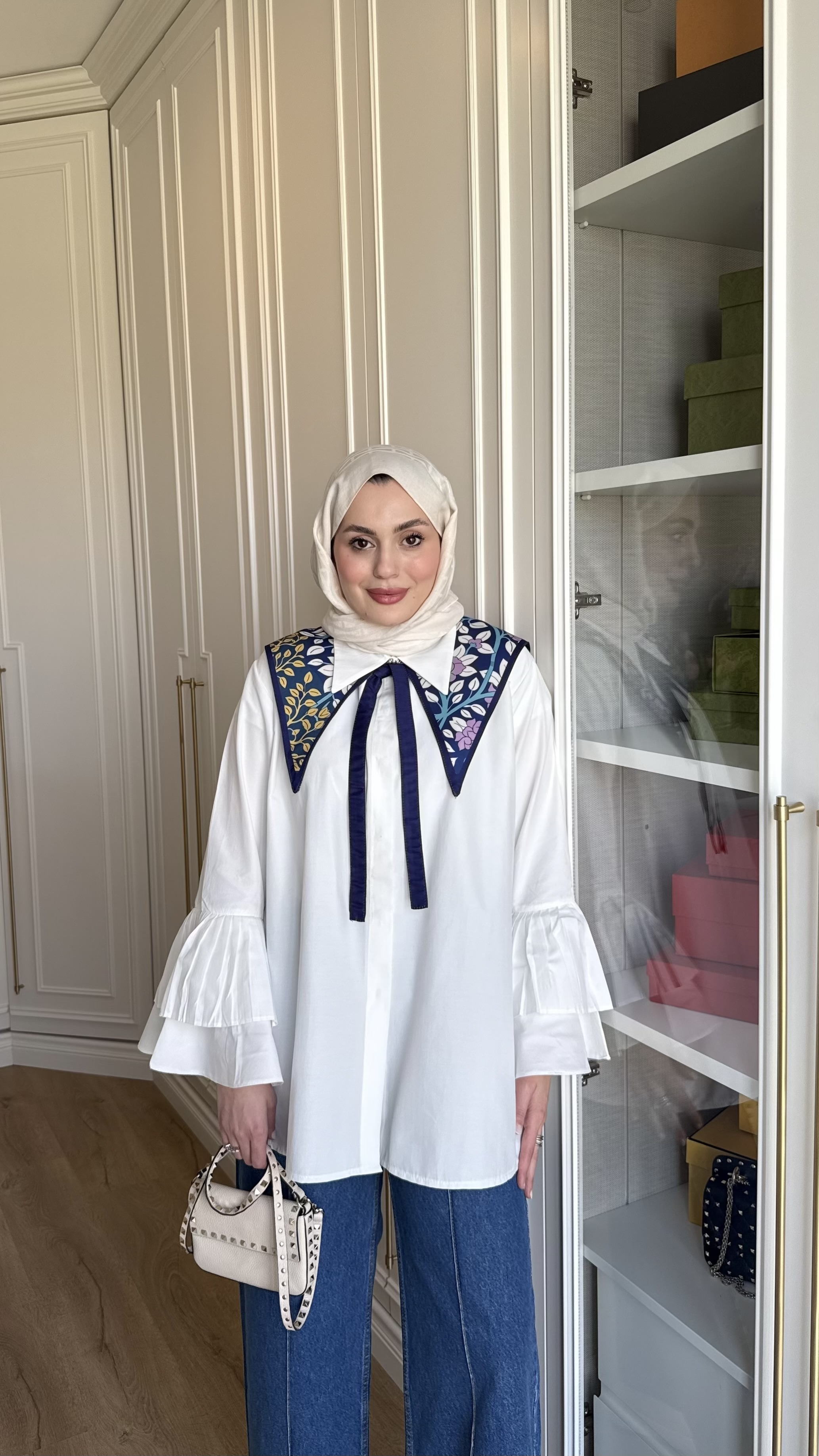 Desenli Yaka Lacivert 