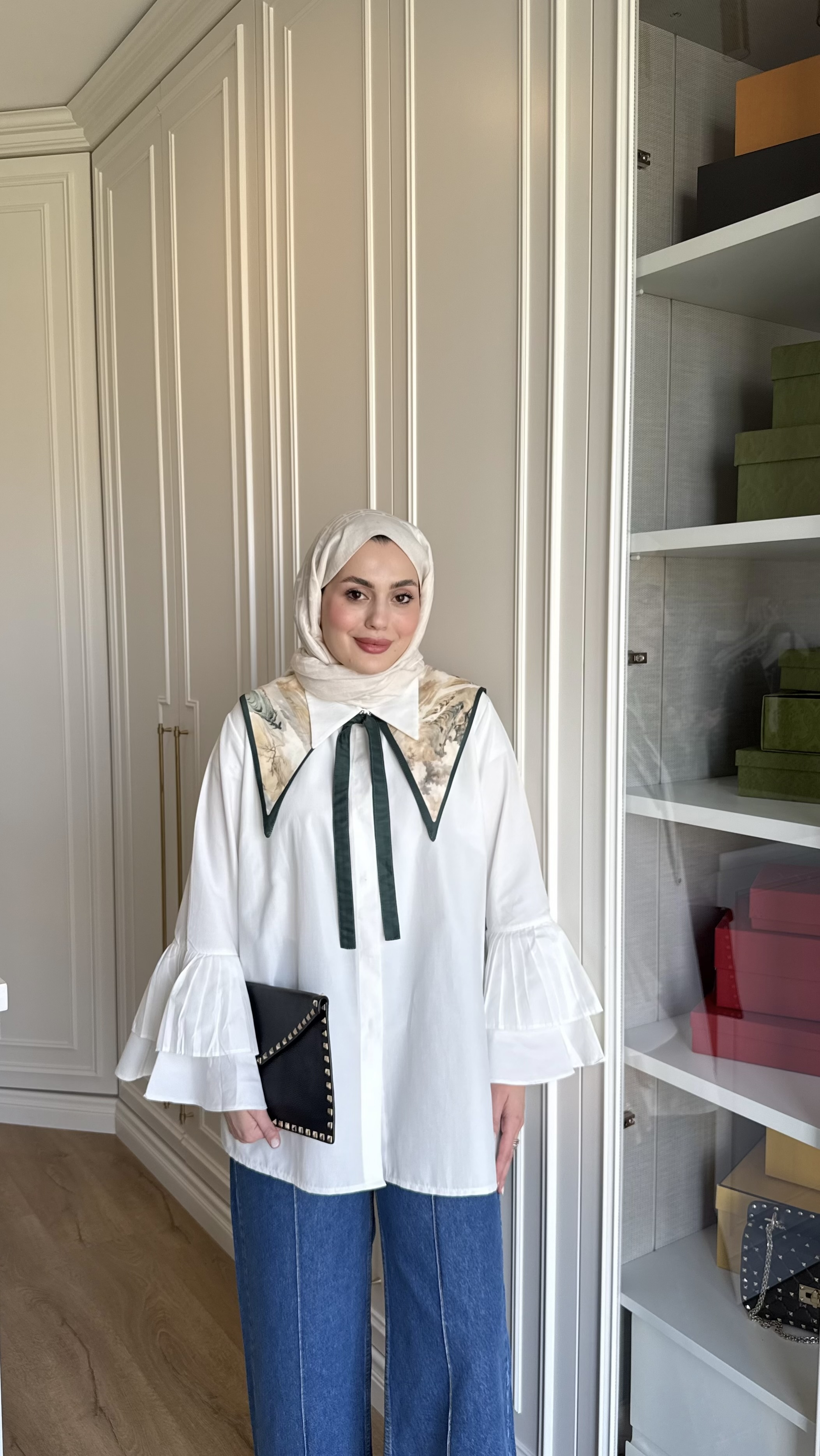 Desenli Yaka Yeşil 