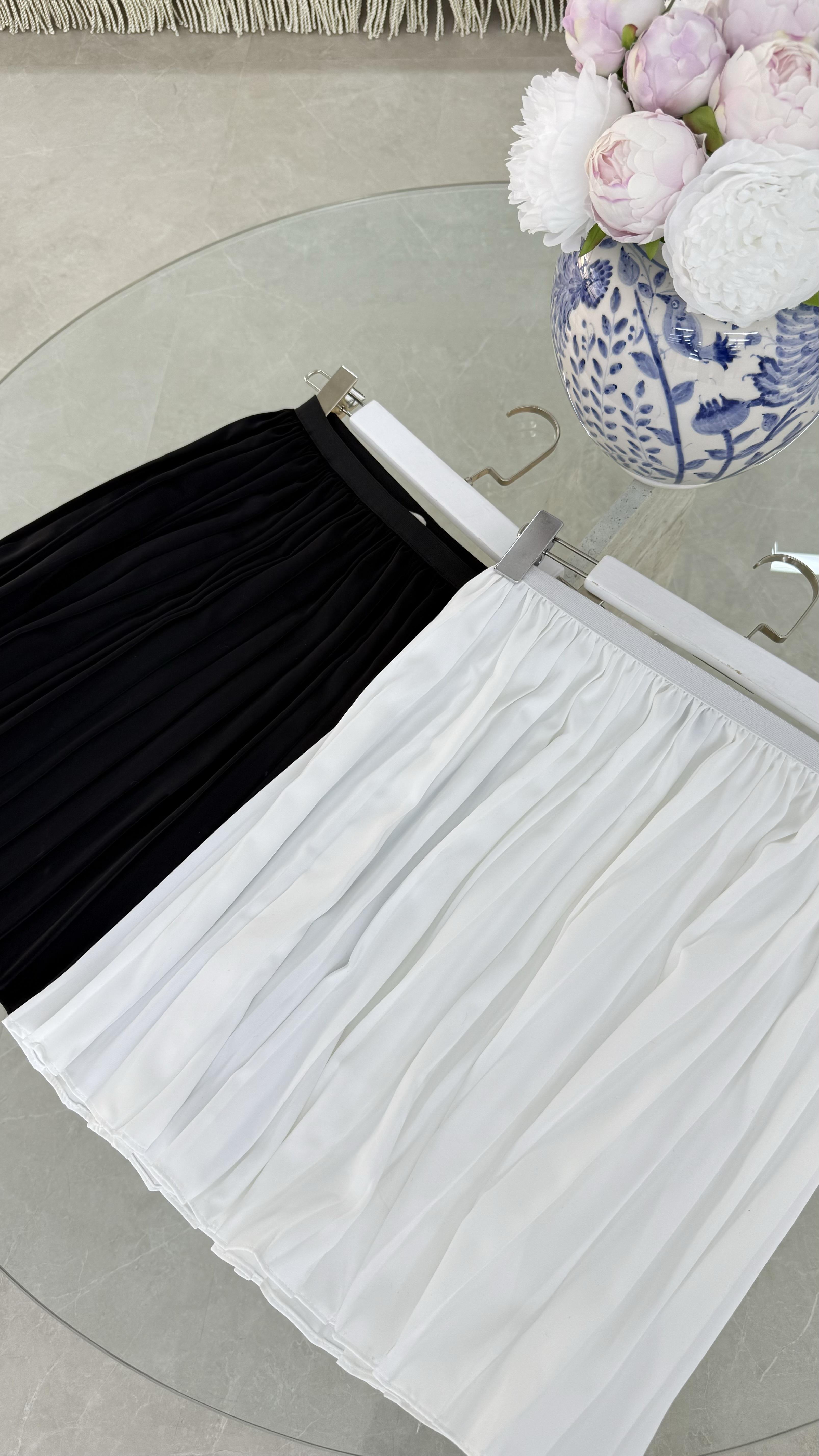 Piliseli Etek İçlik Siyah