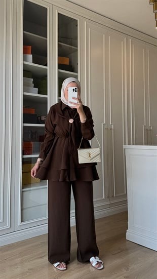 Fularlı Modal Takım Acı Kahve