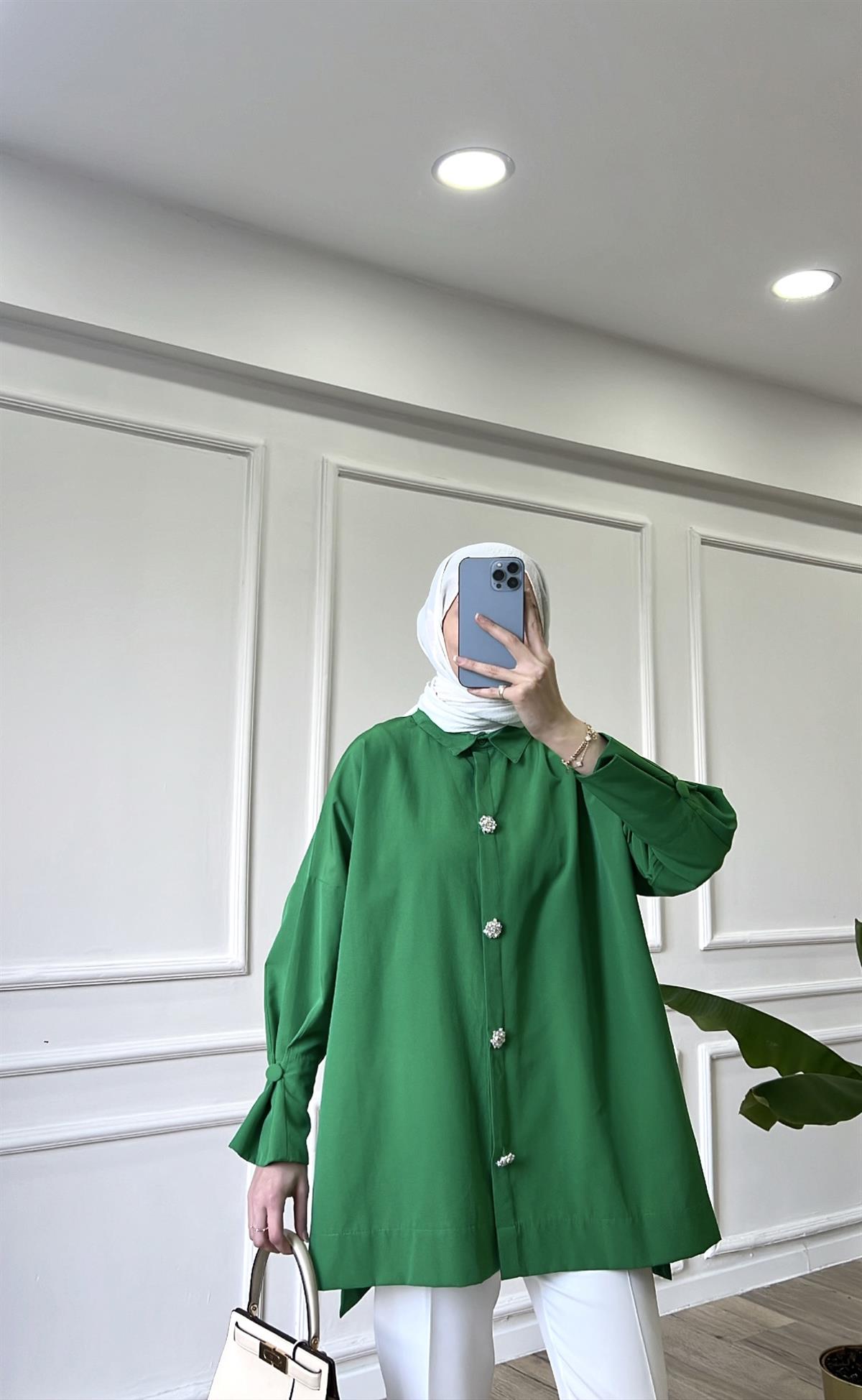 Benetton - Poplin Taş Detaylı Gömlek