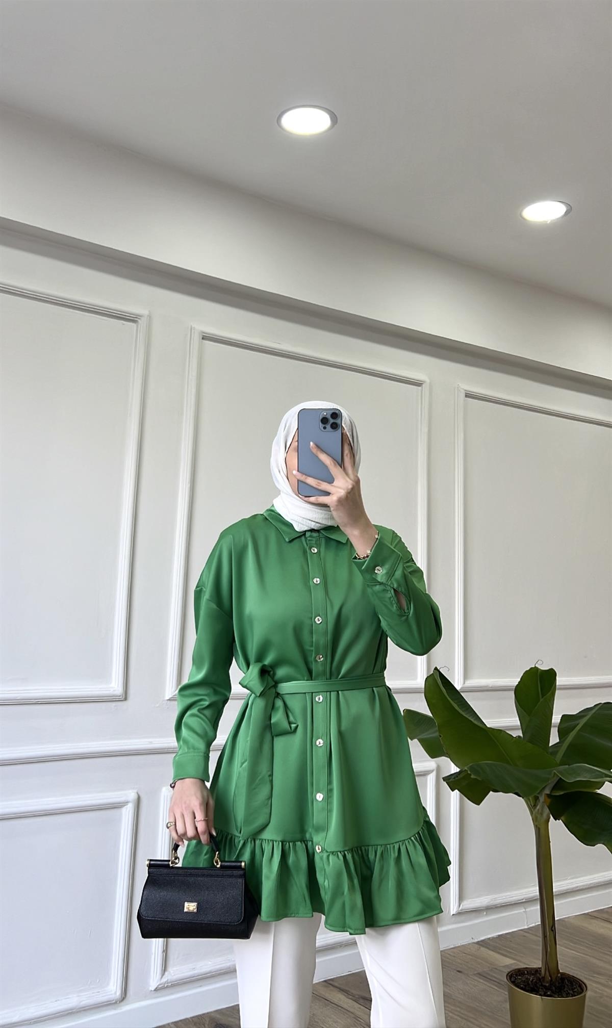 Benetton - Saten Kemerli Gömlek