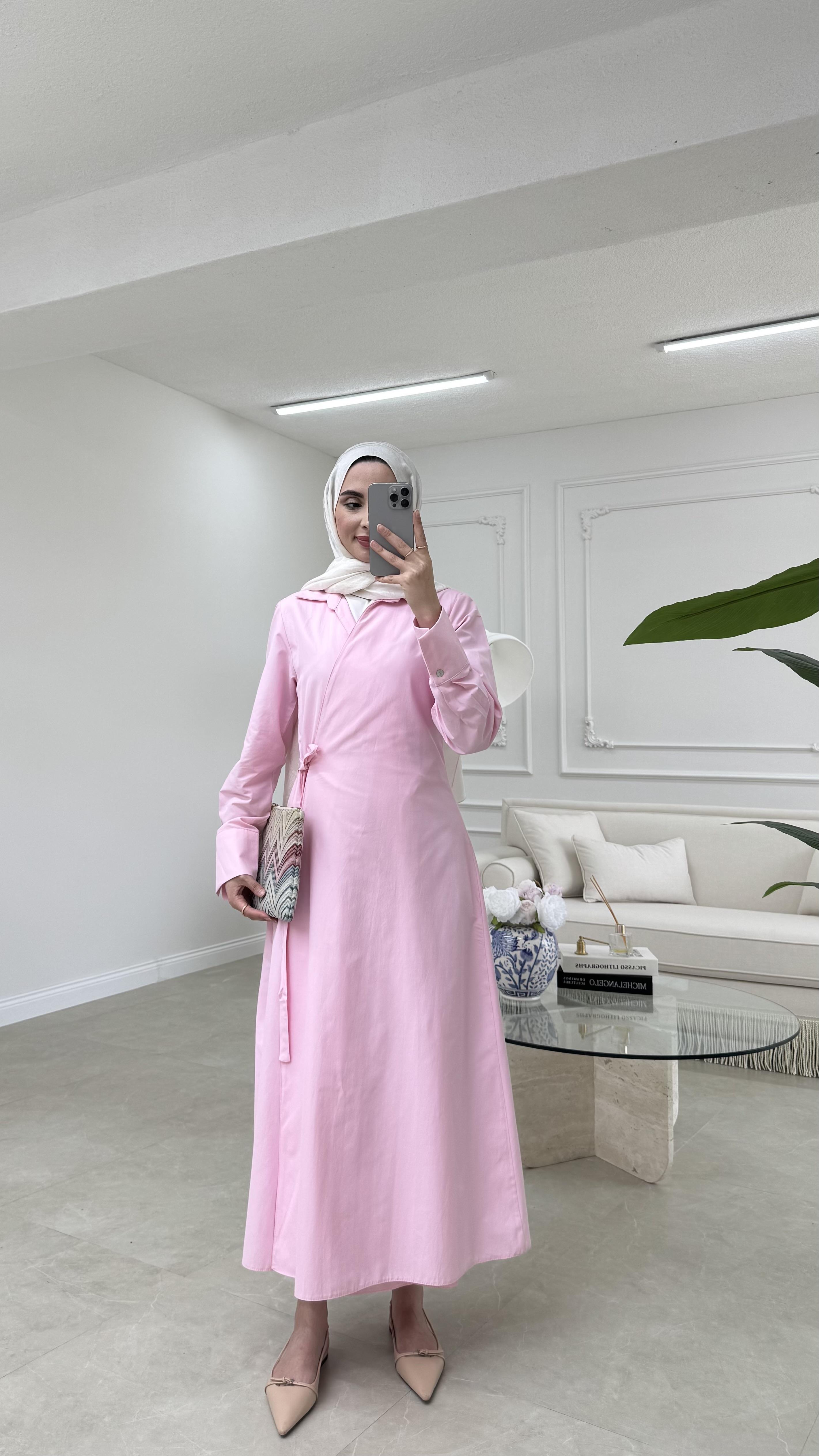 Elisa Elbise Pembe 