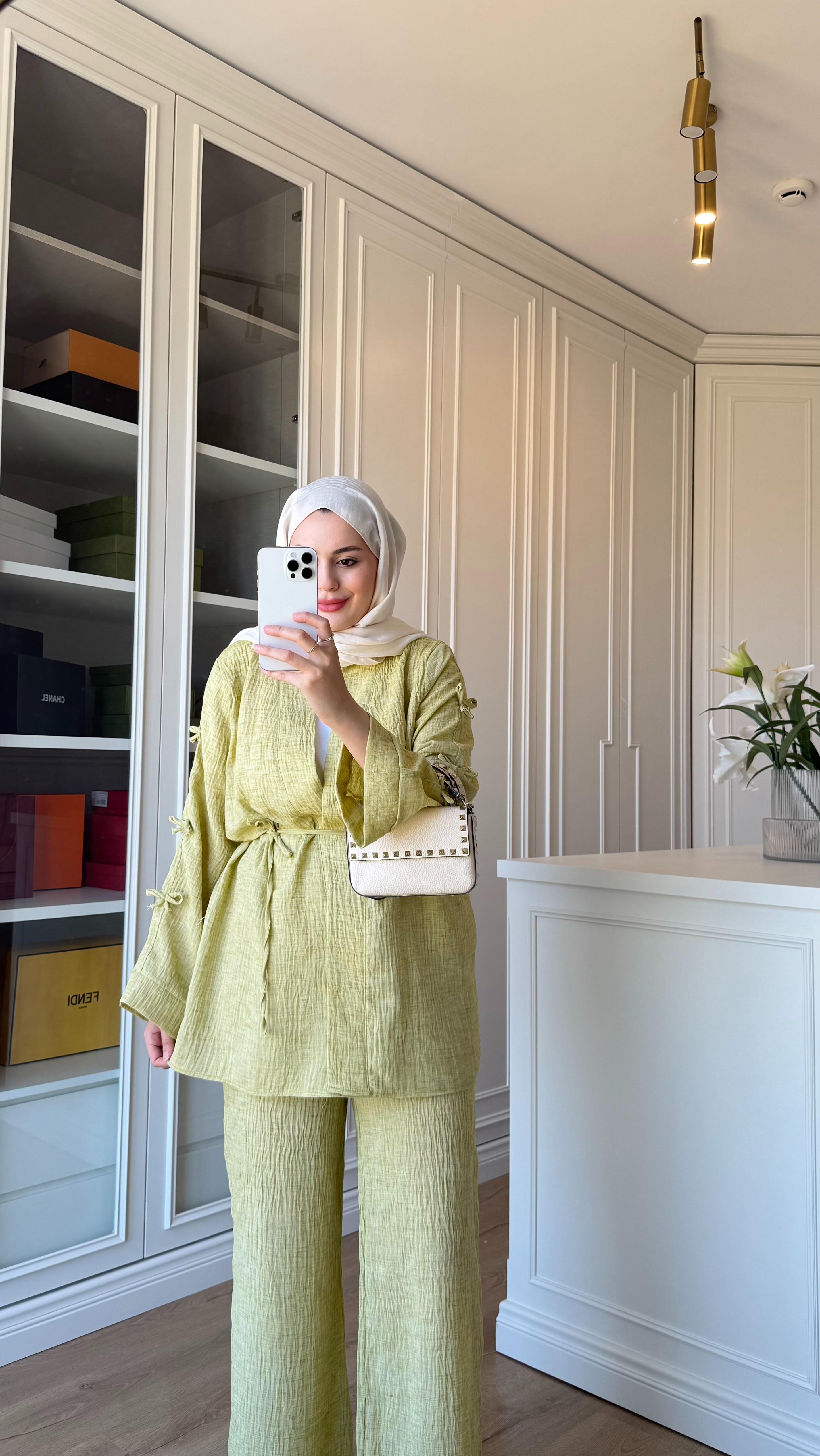 Fiyonk Detaylı Takım Yağ Yeşili